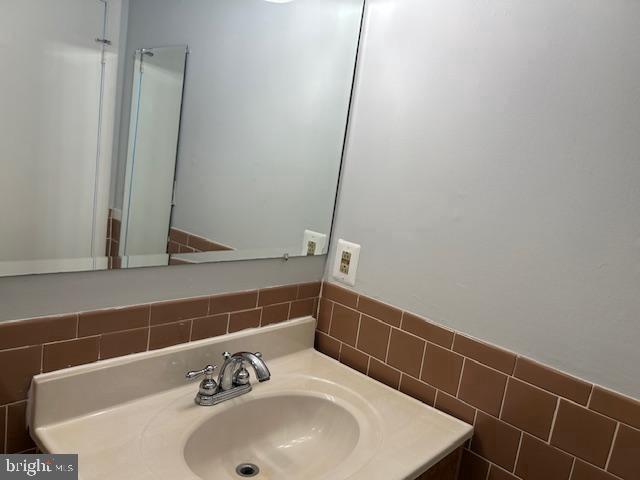 1923 WILSON LN #201, MCLEAN, Virginia 22102, 1 Bedroom Bedrooms, ,1 BathroomBathrooms,Residential,For sale,1923 WILSON LN #201,VAFX2279178 MLS # VAFX2279178 1923 WILSON LN #201, MCLEAN, Virginia 22102, 1 Bedroom Bedrooms, ,1 BathroomBathrooms,Residential,For sale,1923 WILSON LN #201,VAFX2279178 MLS # VAFX2279178