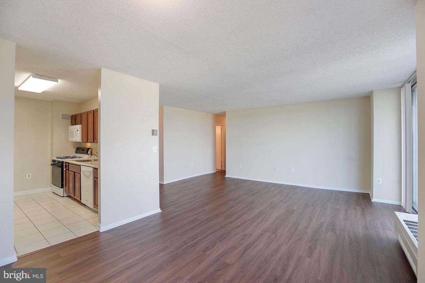 1225 MARTHA CUSTIS DR #807, ALEXANDRIA, Virginia 22302, 2 Bedrooms Bedrooms, ,2 BathroomsBathrooms,Residential,For sale,1225 MARTHA CUSTIS DR #807,VAAX2051830 MLS # VAAX2051830 1225 MARTHA CUSTIS DR #807, ALEXANDRIA, Virginia 22302, 2 Bedrooms Bedrooms, ,2 BathroomsBathrooms,Residential,For sale,1225 MARTHA CUSTIS DR #807,VAAX2051830 MLS # VAAX2051830