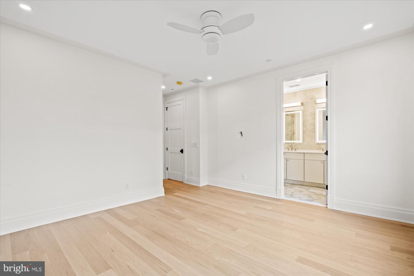 1328 CAMERON ST, ALEXANDRIA, Virginia 22314, 4 Bedrooms Bedrooms, ,4 BathroomsBathrooms,Residential,For sale,1328 CAMERON ST,VAAX2051834 MLS # VAAX2051834 1328 CAMERON ST, ALEXANDRIA, Virginia 22314, 4 Bedrooms Bedrooms, ,4 BathroomsBathrooms,Residential,For sale,1328 CAMERON ST,VAAX2051834 MLS # VAAX2051834