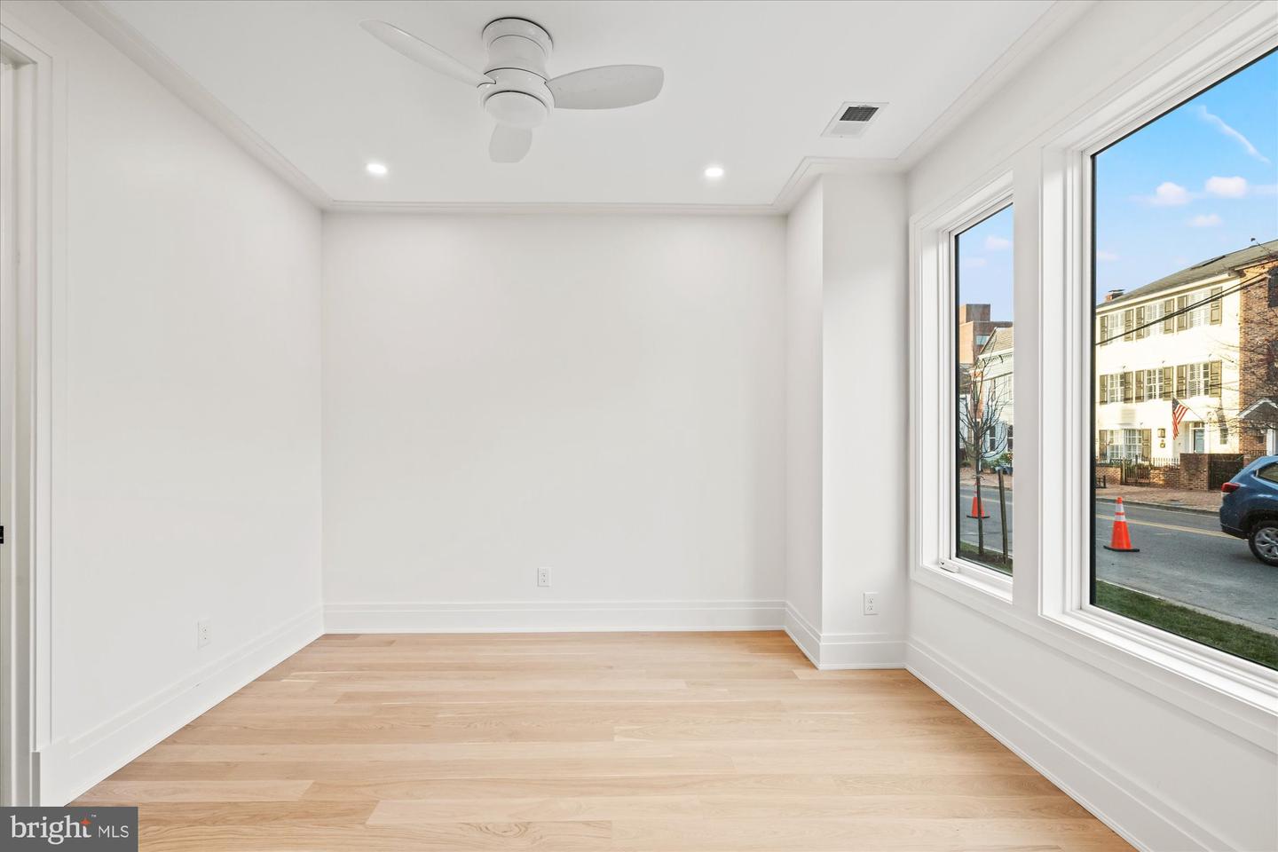 1328 CAMERON ST, ALEXANDRIA, Virginia 22314, 4 Bedrooms Bedrooms, ,4 BathroomsBathrooms,Residential,For sale,1328 CAMERON ST,VAAX2051834 MLS # VAAX2051834 1328 CAMERON ST, ALEXANDRIA, Virginia 22314, 4 Bedrooms Bedrooms, ,4 BathroomsBathrooms,Residential,For sale,1328 CAMERON ST,VAAX2051834 MLS # VAAX2051834