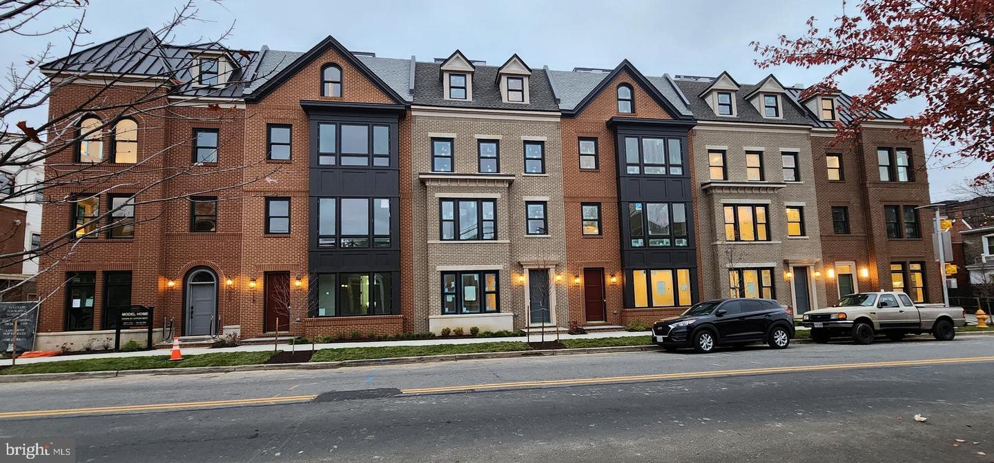 1328 CAMERON ST, ALEXANDRIA, Virginia 22314, 4 Bedrooms Bedrooms, ,4 BathroomsBathrooms,Residential,For sale,1328 CAMERON ST,VAAX2051834 MLS # VAAX2051834 1328 CAMERON ST, ALEXANDRIA, Virginia 22314, 4 Bedrooms Bedrooms, ,4 BathroomsBathrooms,Residential,For sale,1328 CAMERON ST,VAAX2051834 MLS # VAAX2051834