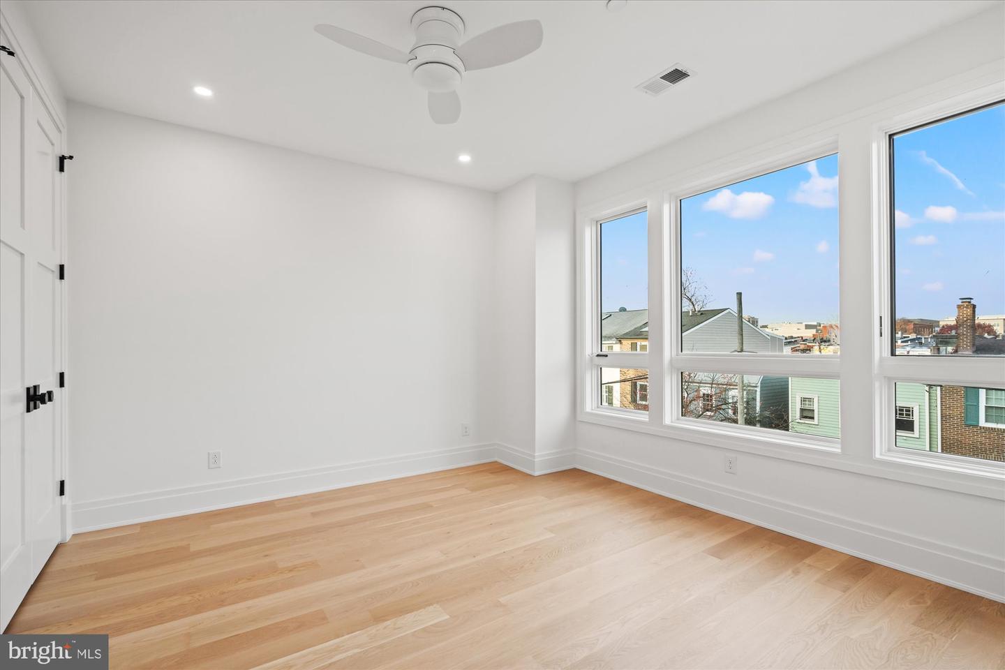 1328 CAMERON ST, ALEXANDRIA, Virginia 22314, 4 Bedrooms Bedrooms, ,4 BathroomsBathrooms,Residential,For sale,1328 CAMERON ST,VAAX2051834 MLS # VAAX2051834 1328 CAMERON ST, ALEXANDRIA, Virginia 22314, 4 Bedrooms Bedrooms, ,4 BathroomsBathrooms,Residential,For sale,1328 CAMERON ST,VAAX2051834 MLS # VAAX2051834