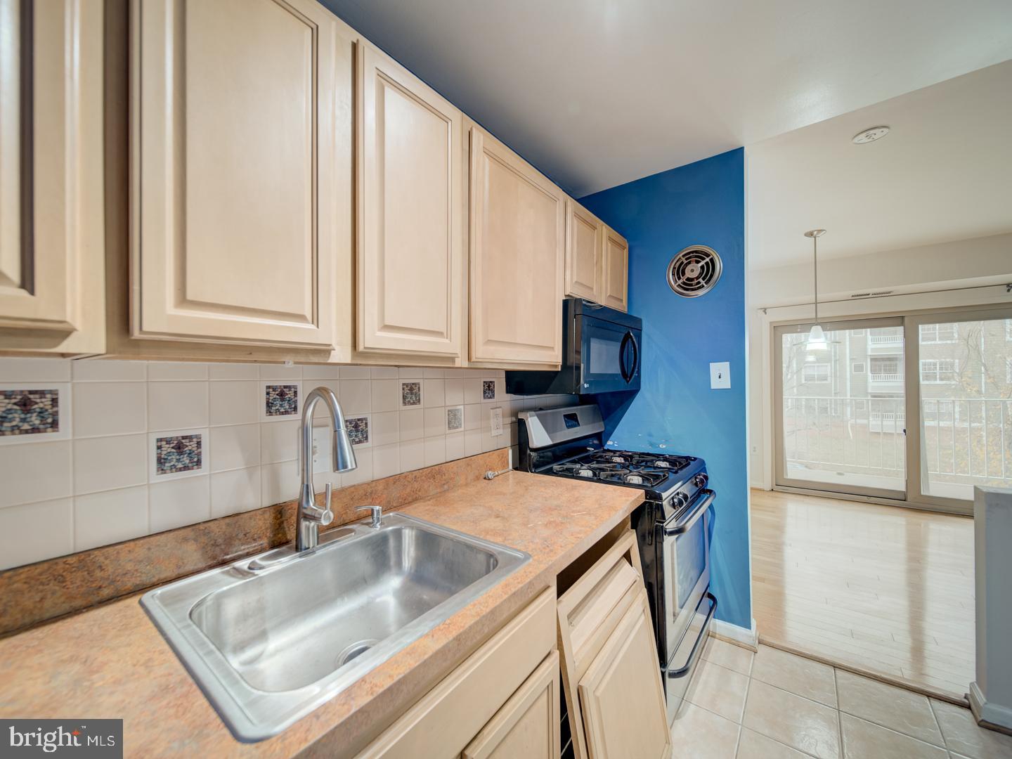 5250 VALLEY FORGE DR #315, ALEXANDRIA, Virginia 22304, 1 Bedroom Bedrooms, ,1 BathroomBathrooms,Residential,For sale,5250 VALLEY FORGE DR #315,VAAX2051854 MLS # VAAX2051854