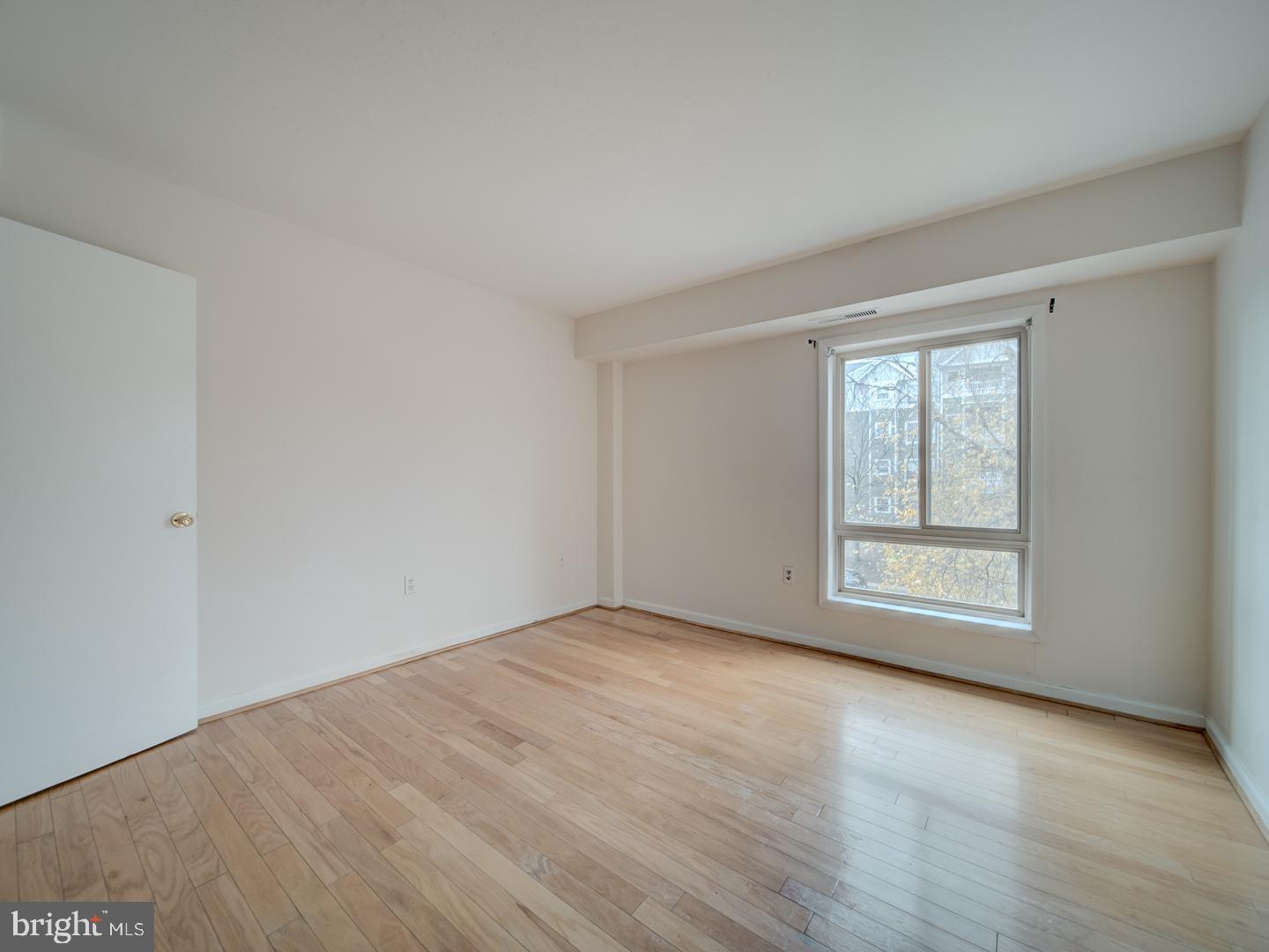 5250 VALLEY FORGE DR #315, ALEXANDRIA, Virginia 22304, 1 Bedroom Bedrooms, ,1 BathroomBathrooms,Residential,For sale,5250 VALLEY FORGE DR #315,VAAX2051854 MLS # VAAX2051854