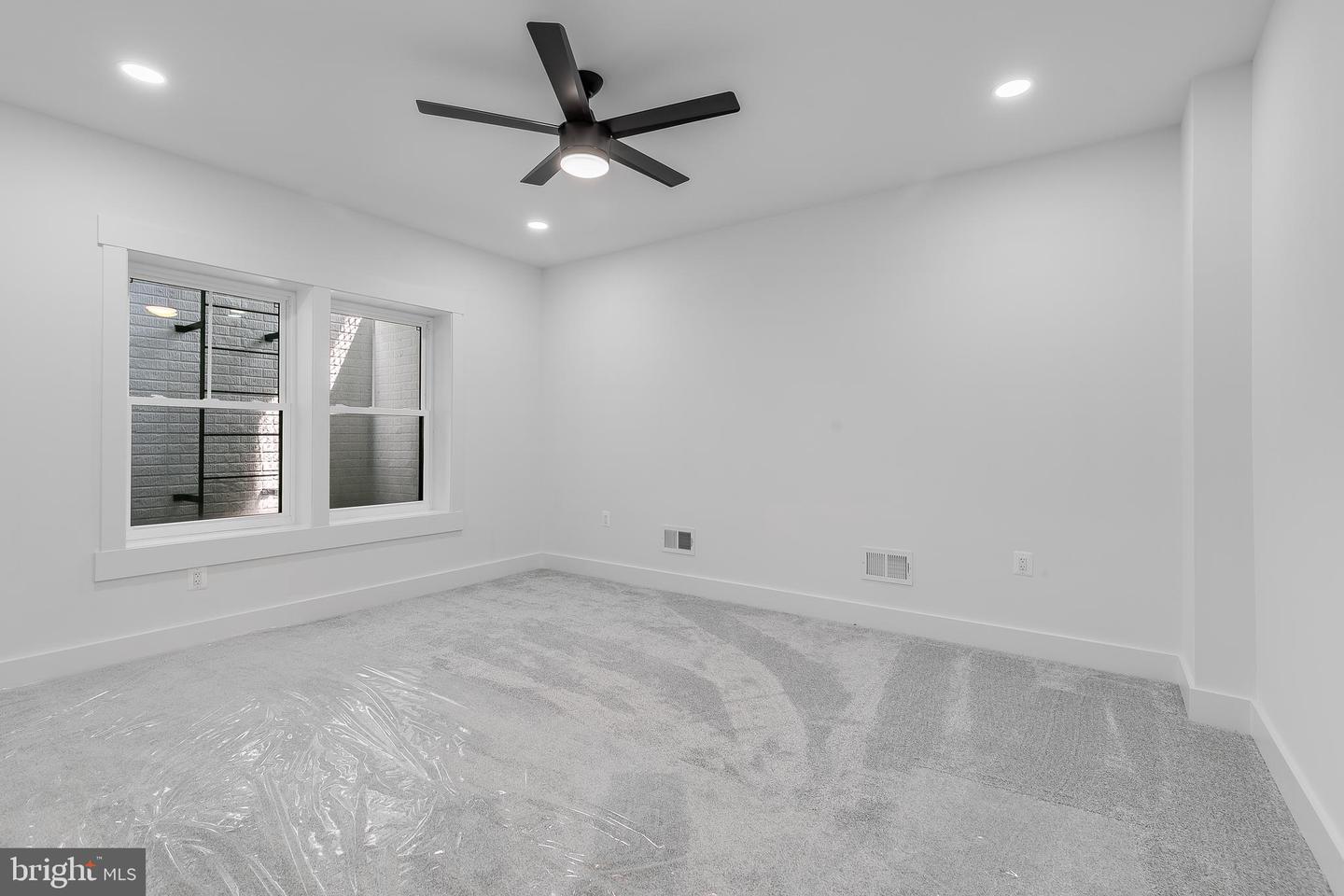 2817 DEREK RD, ALEXANDRIA, Virginia 22306, 6 Bedrooms Bedrooms, ,5 BathroomsBathrooms,Residential,For sale,2817 DEREK RD,VAFX2279360 MLS # VAFX2279360