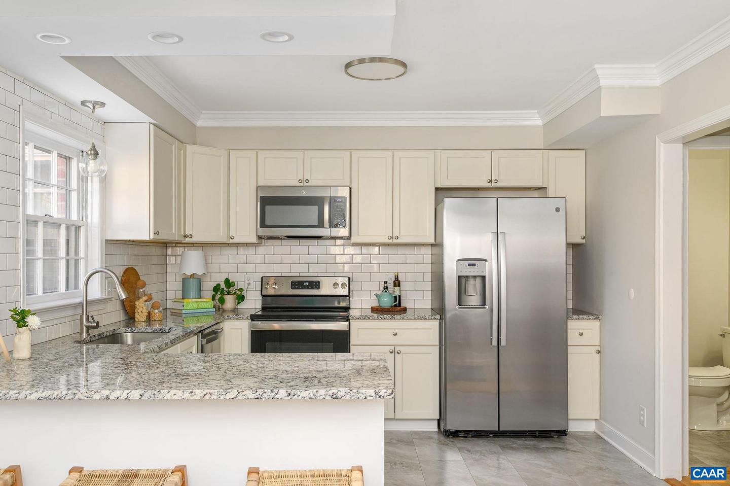 521 WOODMONT DR, CHARLOTTESVILLE, Virginia 22901, 3 Bedrooms Bedrooms, ,3 BathroomsBathrooms,Residential,For sale,521 WOODMONT DR,671170 MLS # 671170 521 WOODMONT DR, CHARLOTTESVILLE, Virginia 22901, 3 Bedrooms Bedrooms, ,3 BathroomsBathrooms,Residential,For sale,521 WOODMONT DR,671170 MLS # 671170