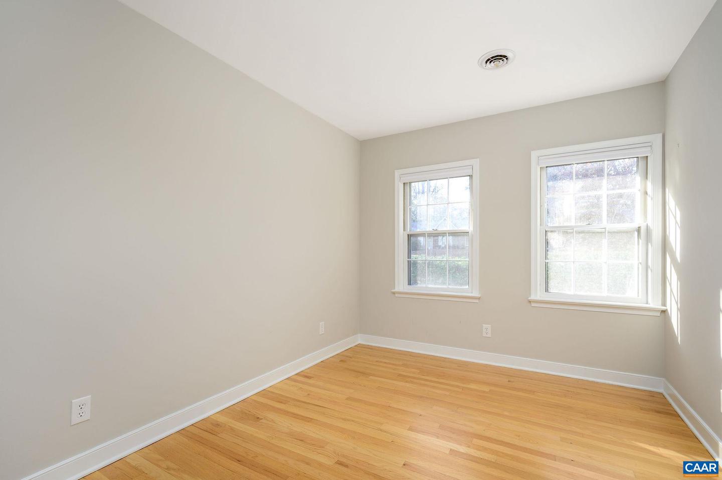 521 WOODMONT DR, CHARLOTTESVILLE, Virginia 22901, 3 Bedrooms Bedrooms, ,3 BathroomsBathrooms,Residential,For sale,521 WOODMONT DR,671170 MLS # 671170 521 WOODMONT DR, CHARLOTTESVILLE, Virginia 22901, 3 Bedrooms Bedrooms, ,3 BathroomsBathrooms,Residential,For sale,521 WOODMONT DR,671170 MLS # 671170