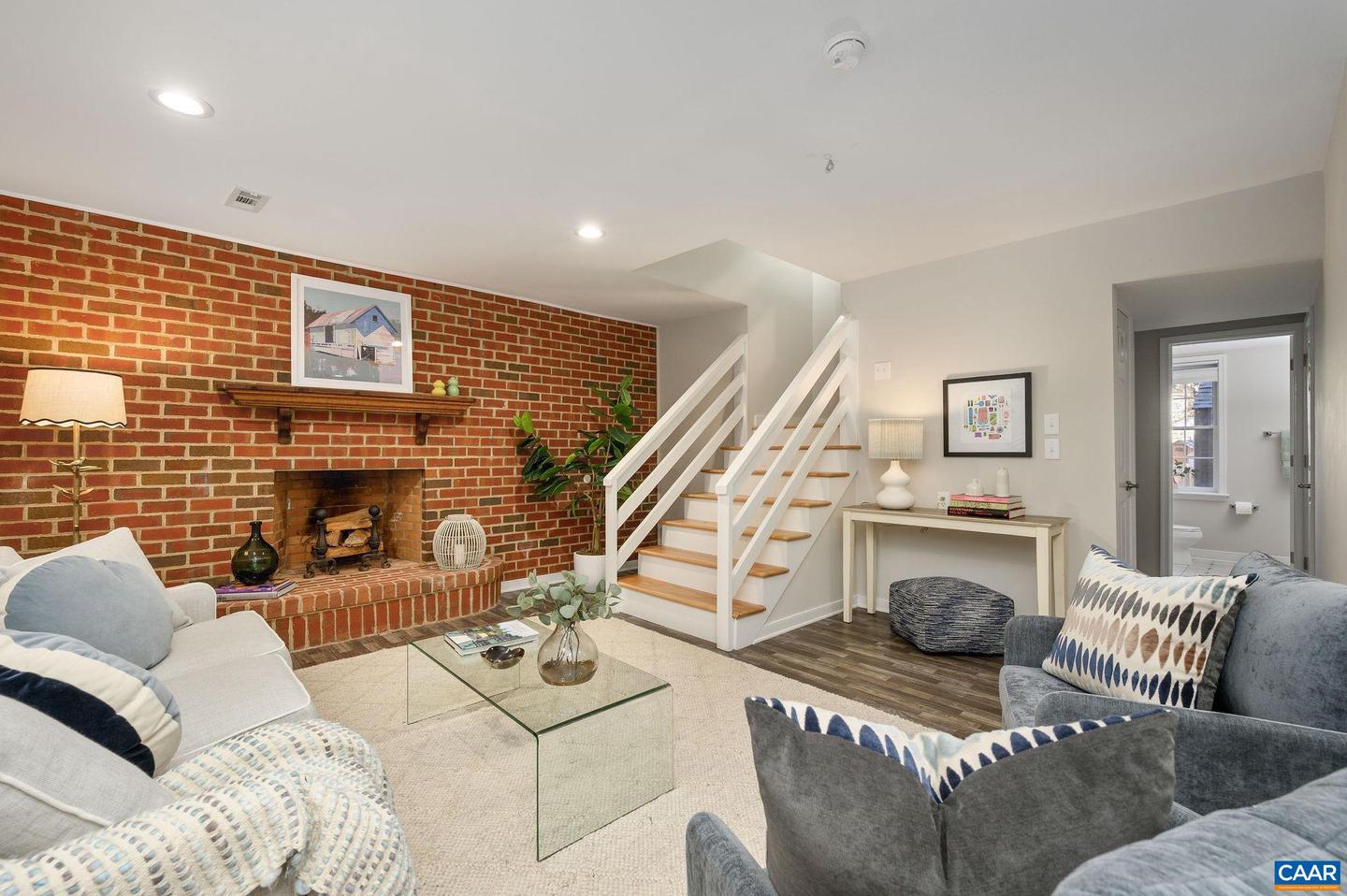 521 WOODMONT DR, CHARLOTTESVILLE, Virginia 22901, 3 Bedrooms Bedrooms, ,3 BathroomsBathrooms,Residential,For sale,521 WOODMONT DR,671170 MLS # 671170 521 WOODMONT DR, CHARLOTTESVILLE, Virginia 22901, 3 Bedrooms Bedrooms, ,3 BathroomsBathrooms,Residential,For sale,521 WOODMONT DR,671170 MLS # 671170