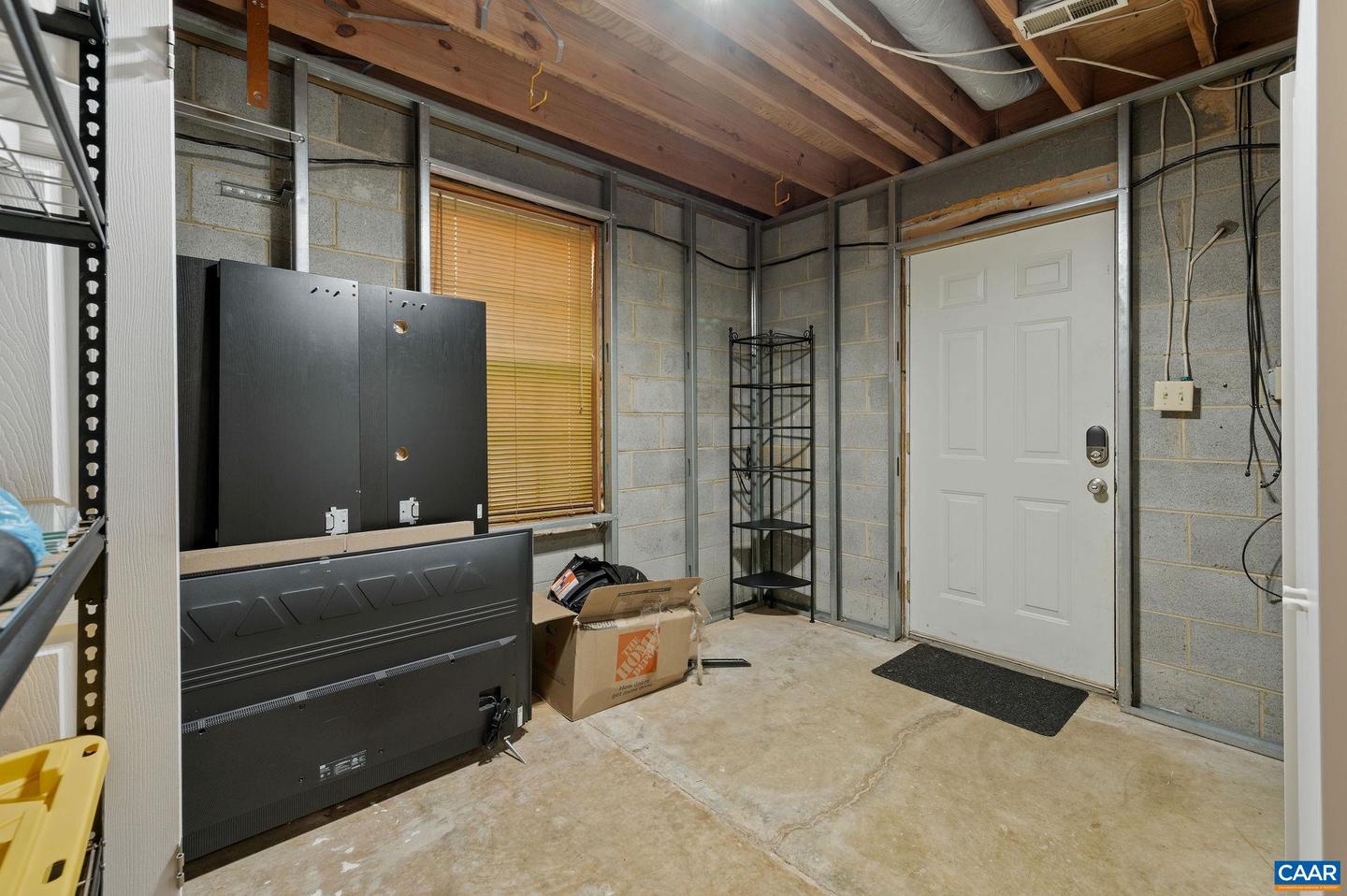 521 WOODMONT DR, CHARLOTTESVILLE, Virginia 22901, 3 Bedrooms Bedrooms, ,3 BathroomsBathrooms,Residential,For sale,521 WOODMONT DR,671170 MLS # 671170 521 WOODMONT DR, CHARLOTTESVILLE, Virginia 22901, 3 Bedrooms Bedrooms, ,3 BathroomsBathrooms,Residential,For sale,521 WOODMONT DR,671170 MLS # 671170