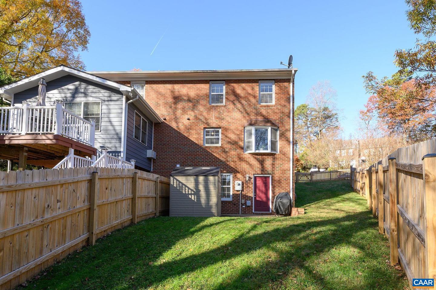 521 WOODMONT DR, CHARLOTTESVILLE, Virginia 22901, 3 Bedrooms Bedrooms, ,3 BathroomsBathrooms,Residential,For sale,521 WOODMONT DR,671170 MLS # 671170 521 WOODMONT DR, CHARLOTTESVILLE, Virginia 22901, 3 Bedrooms Bedrooms, ,3 BathroomsBathrooms,Residential,For sale,521 WOODMONT DR,671170 MLS # 671170