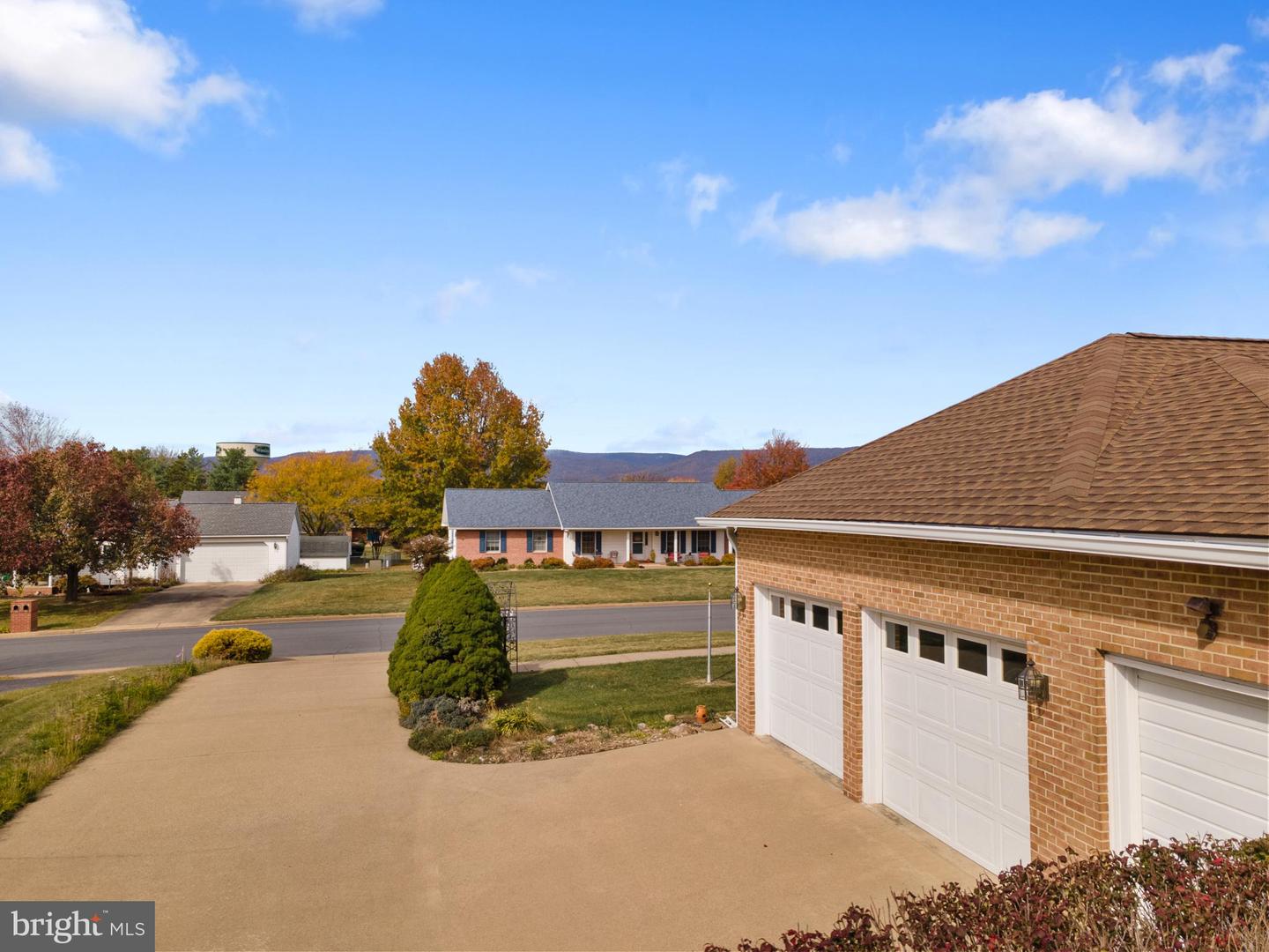 418 EPARD LN, WOODSTOCK, Virginia 22664, 3 Bedrooms Bedrooms, ,2 BathroomsBathrooms,Residential,For sale,418 EPARD LN,VASH2013014 MLS # VASH2013014 418 EPARD LN, WOODSTOCK, Virginia 22664, 3 Bedrooms Bedrooms, ,2 BathroomsBathrooms,Residential,For sale,418 EPARD LN,VASH2013014 MLS # VASH2013014