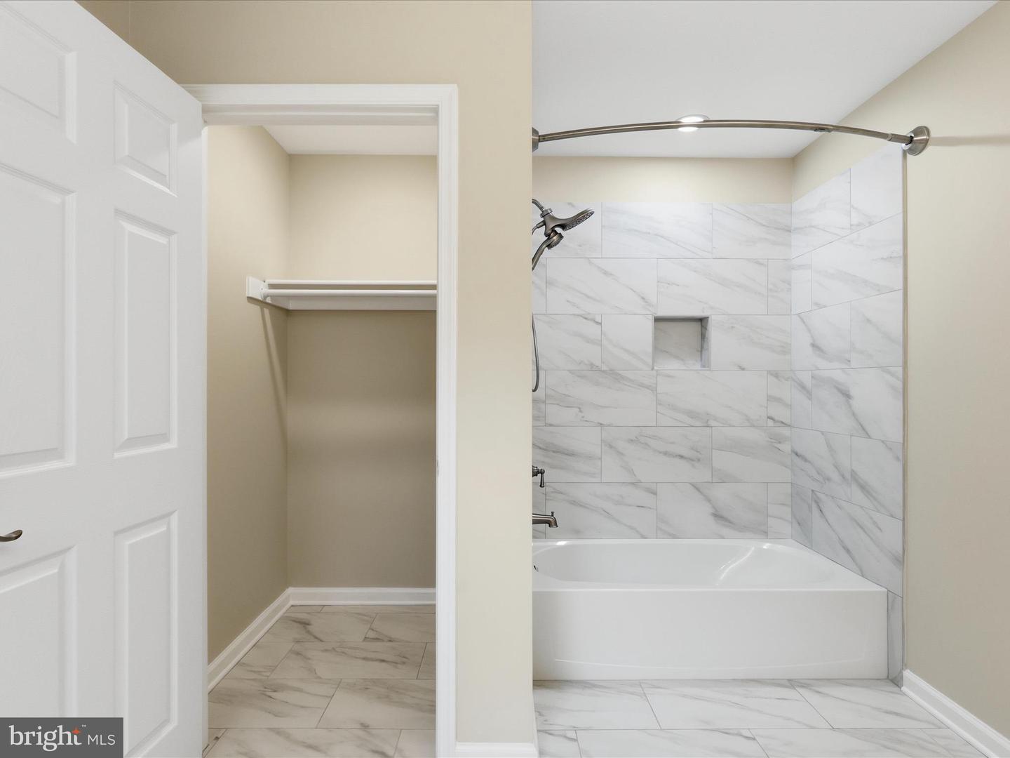 3281 RUSSEL RUN RD, LOCUST GROVE, Virginia 22508, 4 Bedrooms Bedrooms, ,2 BathroomsBathrooms,Residential,For sale,3281 RUSSEL RUN RD,VAOR2012808 MLS # VAOR2012808