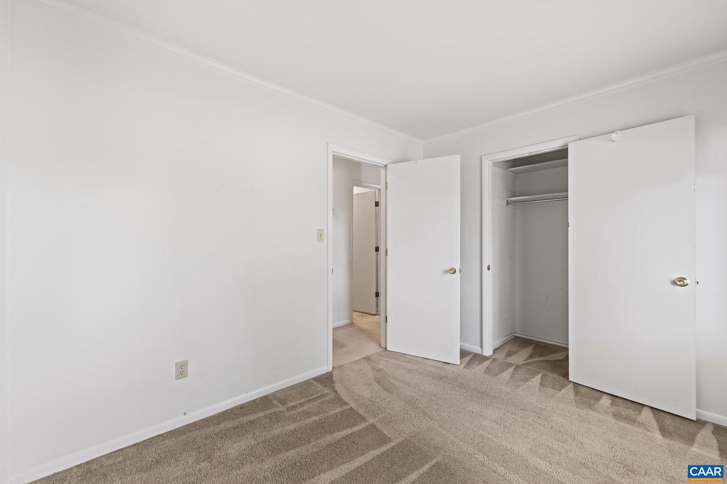 540 WOODMONT DR, CHARLOTTESVILLE, Virginia 22901, 3 Bedrooms Bedrooms, ,2 BathroomsBathrooms,Residential,For sale,540 WOODMONT DR,671172 MLS # 671172 540 WOODMONT DR, CHARLOTTESVILLE, Virginia 22901, 3 Bedrooms Bedrooms, ,2 BathroomsBathrooms,Residential,For sale,540 WOODMONT DR,671172 MLS # 671172