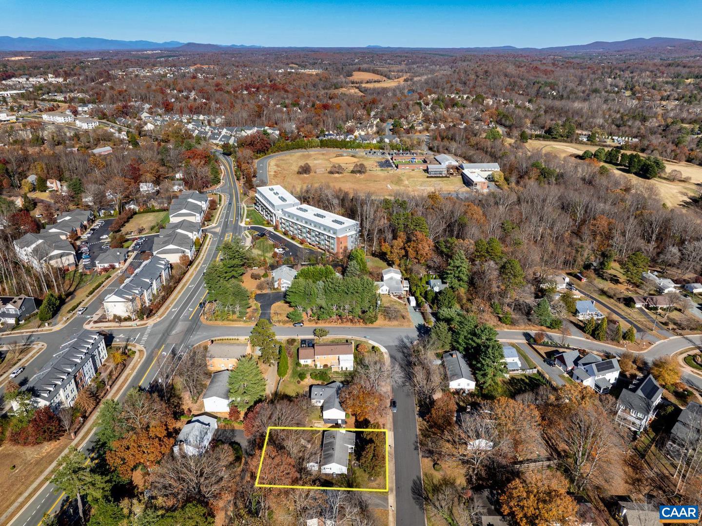 540 WOODMONT DR, CHARLOTTESVILLE, Virginia 22901, 3 Bedrooms Bedrooms, ,2 BathroomsBathrooms,Residential,For sale,540 WOODMONT DR,671172 MLS # 671172 540 WOODMONT DR, CHARLOTTESVILLE, Virginia 22901, 3 Bedrooms Bedrooms, ,2 BathroomsBathrooms,Residential,For sale,540 WOODMONT DR,671172 MLS # 671172