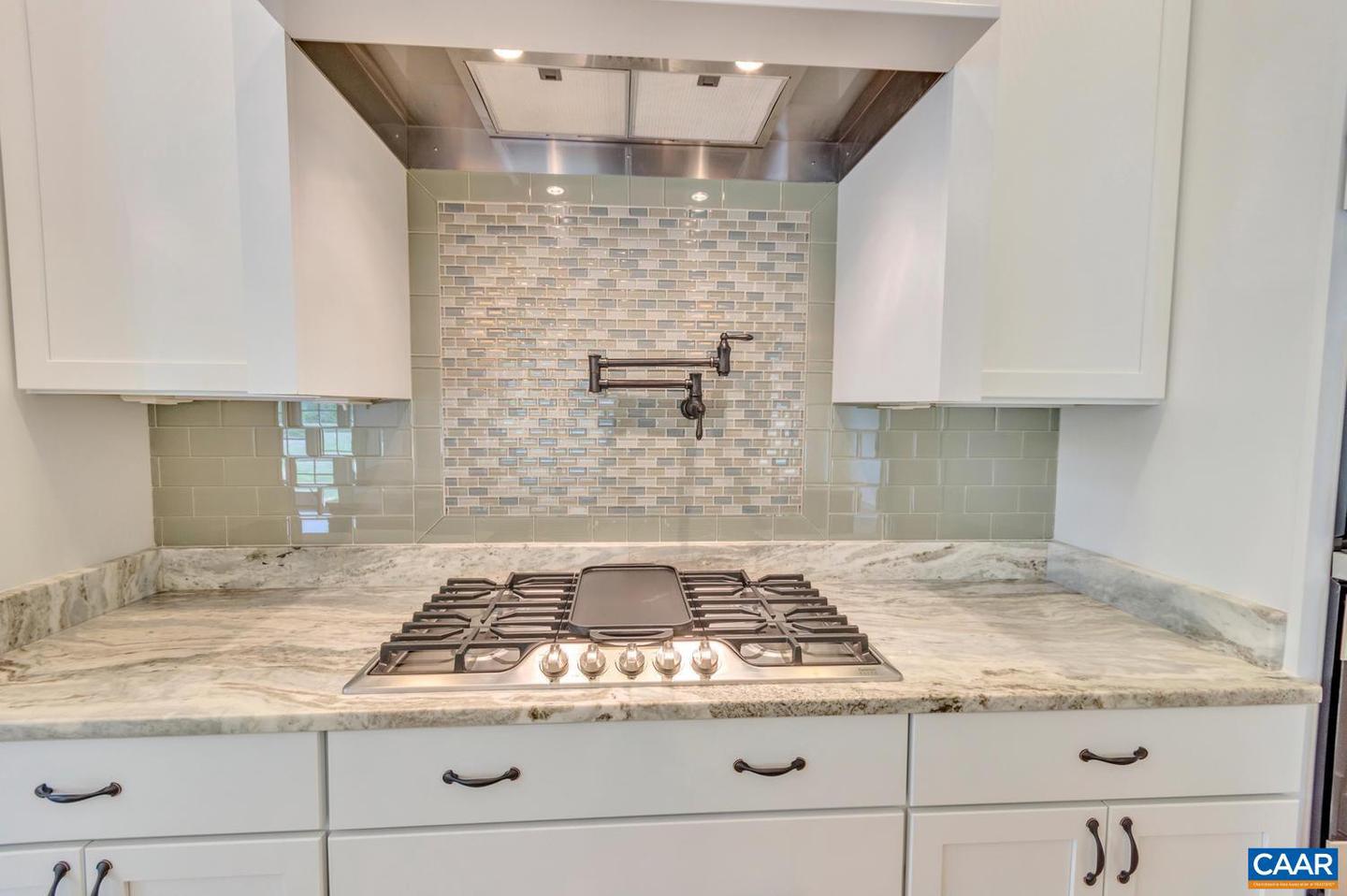 7 STEEP ROCK DR, CHARLOTTESVILLE, Virginia 22911, 3 Bedrooms Bedrooms, ,3 BathroomsBathrooms,Residential,For sale,7 STEEP ROCK DR,671176 MLS # 671176 7 STEEP ROCK DR, CHARLOTTESVILLE, Virginia 22911, 3 Bedrooms Bedrooms, ,3 BathroomsBathrooms,Residential,For sale,7 STEEP ROCK DR,671176 MLS # 671176