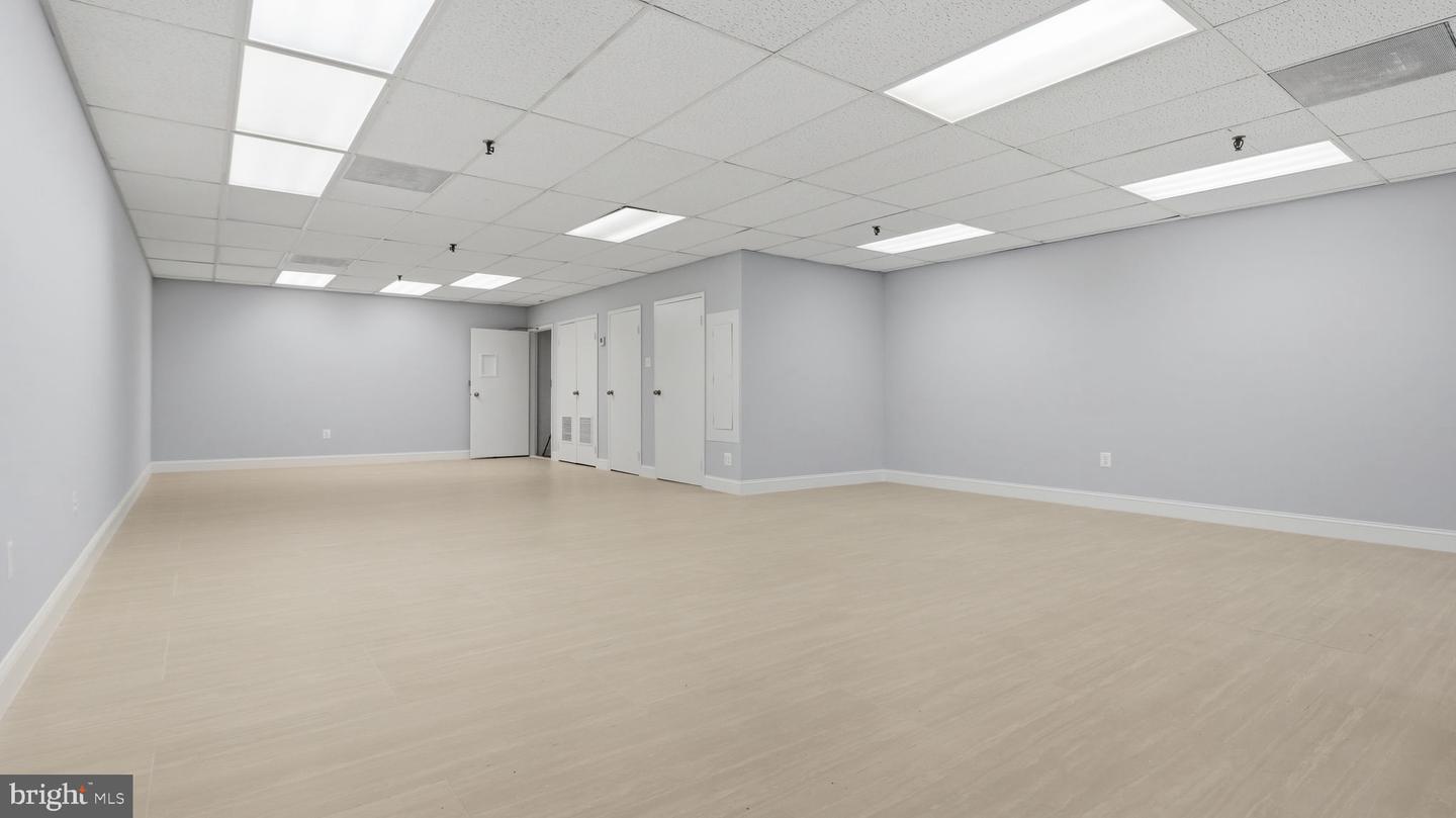 MCLEAN, Virginia 22101, ,Land,For sale,VAFX2279486 MLS # VAFX2279486