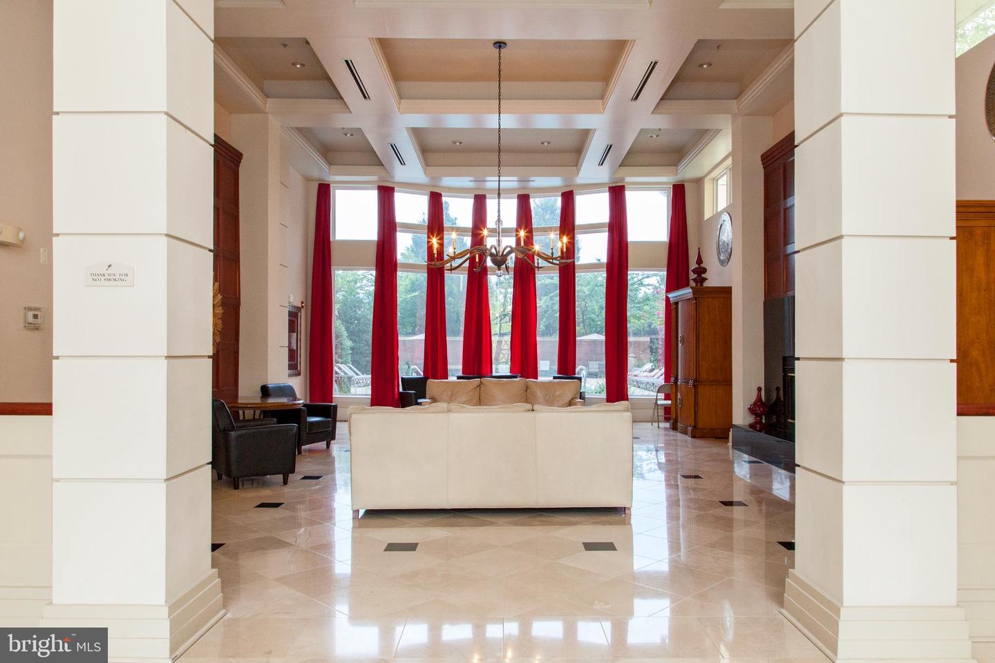 9480 VIRGINIA CENTER BLVD #410, VIENNA, Virginia 22181, 2 Bedrooms Bedrooms, 8 Rooms Rooms,2 BathroomsBathrooms,Residential,For sale,9480 VIRGINIA CENTER BLVD #410,VAFX2051714 MLS # VAFX2051714