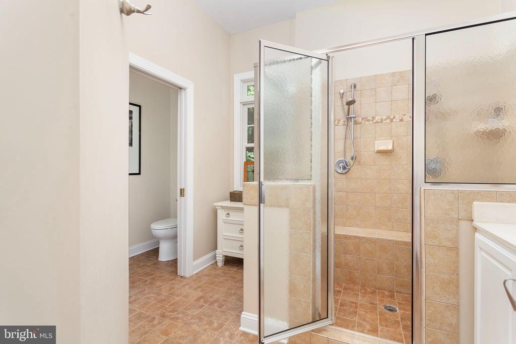 120 EAGLE CT, LOCUST GROVE, Virginia 22508, 4 Bedrooms Bedrooms, ,2 BathroomsBathrooms,Residential,120 EAGLE CT,VAOR2012362 MLS # VAOR2012362