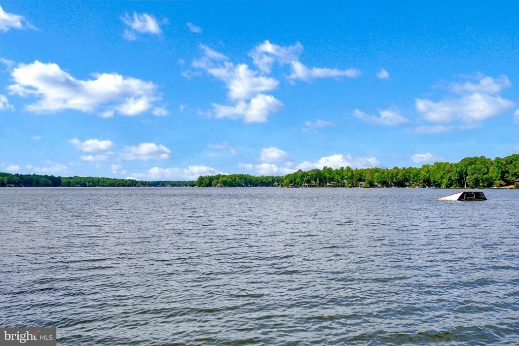 120 EAGLE CT, LOCUST GROVE, Virginia 22508, 4 Bedrooms Bedrooms, ,2 BathroomsBathrooms,Residential,120 EAGLE CT,VAOR2012362 MLS # VAOR2012362