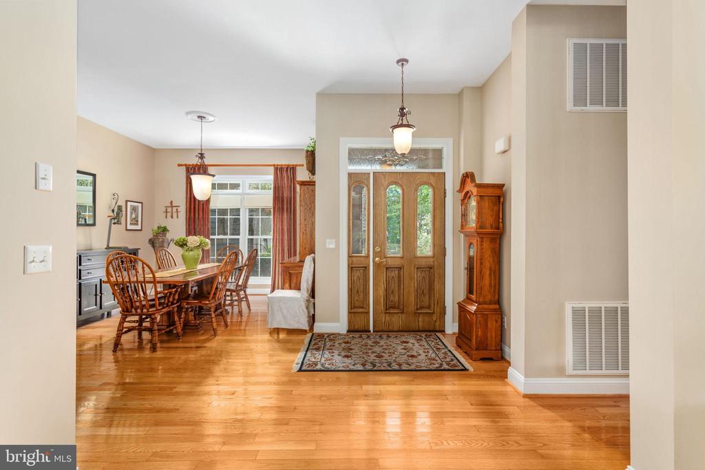 120 EAGLE CT, LOCUST GROVE, Virginia 22508, 4 Bedrooms Bedrooms, ,2 BathroomsBathrooms,Residential,120 EAGLE CT,VAOR2012362 MLS # VAOR2012362