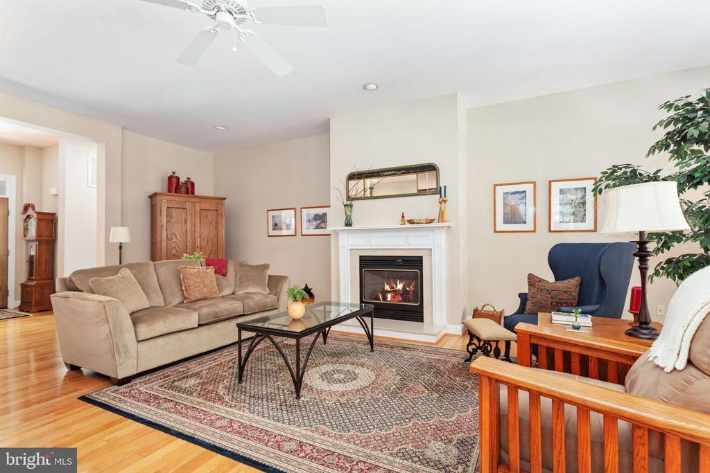 120 EAGLE CT, LOCUST GROVE, Virginia 22508, 4 Bedrooms Bedrooms, ,2 BathroomsBathrooms,Residential,120 EAGLE CT,VAOR2012362 MLS # VAOR2012362