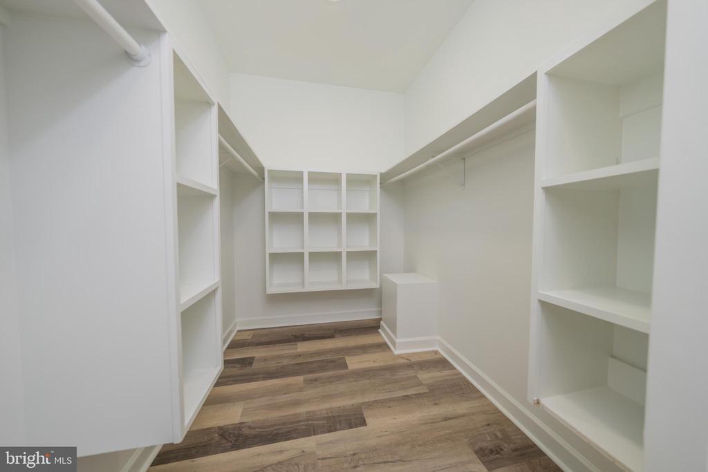 18151 JENNIFER WAY, JEFFERSONTON, Virginia 22724, 4 Bedrooms Bedrooms, ,4 BathroomsBathrooms,Residential,18151 JENNIFER WAY,VACU2011540 MLS # VACU2011540