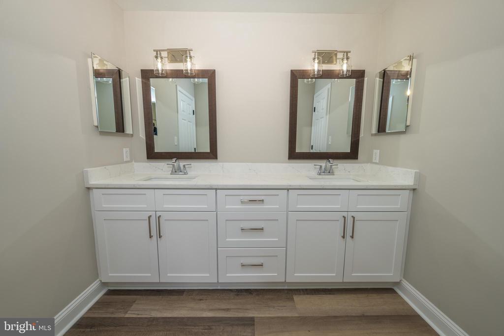 18151 JENNIFER WAY, JEFFERSONTON, Virginia 22724, 4 Bedrooms Bedrooms, ,4 BathroomsBathrooms,Residential,18151 JENNIFER WAY,VACU2011540 MLS # VACU2011540