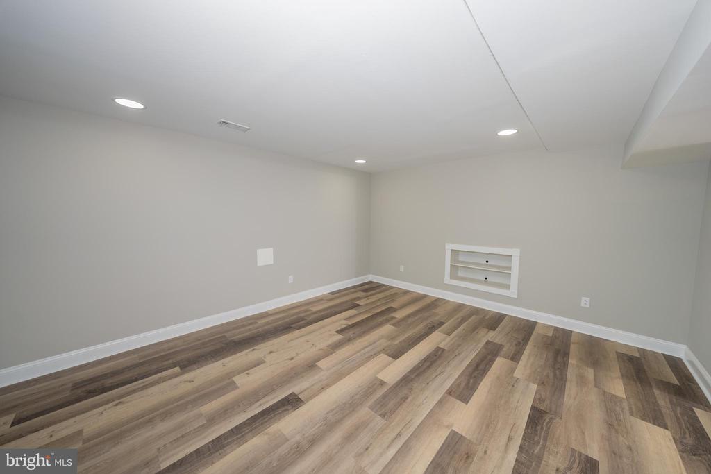 18151 JENNIFER WAY, JEFFERSONTON, Virginia 22724, 4 Bedrooms Bedrooms, ,4 BathroomsBathrooms,Residential,18151 JENNIFER WAY,VACU2011540 MLS # VACU2011540