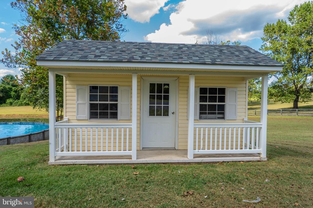 18151 JENNIFER WAY, JEFFERSONTON, Virginia 22724, 4 Bedrooms Bedrooms, ,4 BathroomsBathrooms,Residential,18151 JENNIFER WAY,VACU2011540 MLS # VACU2011540