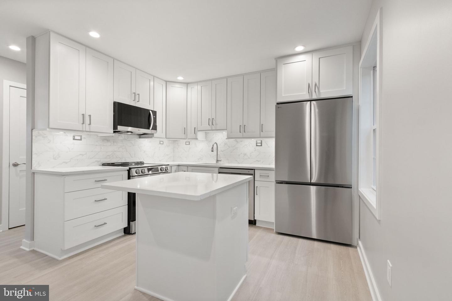 3371 BRECKENRIDGE CT, ANNANDALE, Virginia 22003, 4 Bedrooms Bedrooms, ,3 BathroomsBathrooms,Residential,For sale,3371 BRECKENRIDGE CT,VAFX2259576 MLS # VAFX2259576