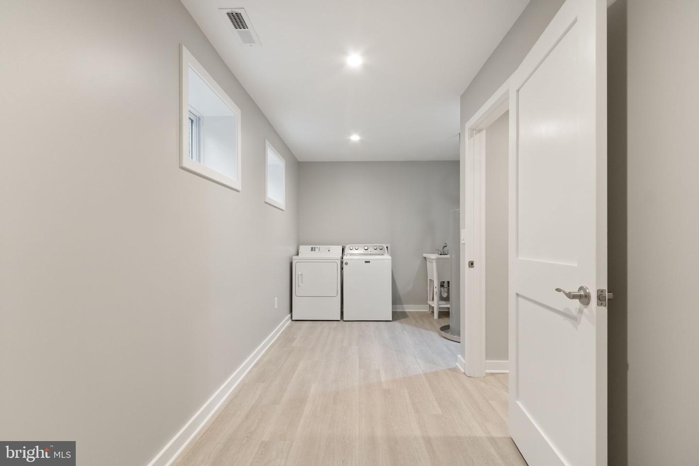 3371 BRECKENRIDGE CT, ANNANDALE, Virginia 22003, 4 Bedrooms Bedrooms, ,3 BathroomsBathrooms,Residential,For sale,3371 BRECKENRIDGE CT,VAFX2259576 MLS # VAFX2259576