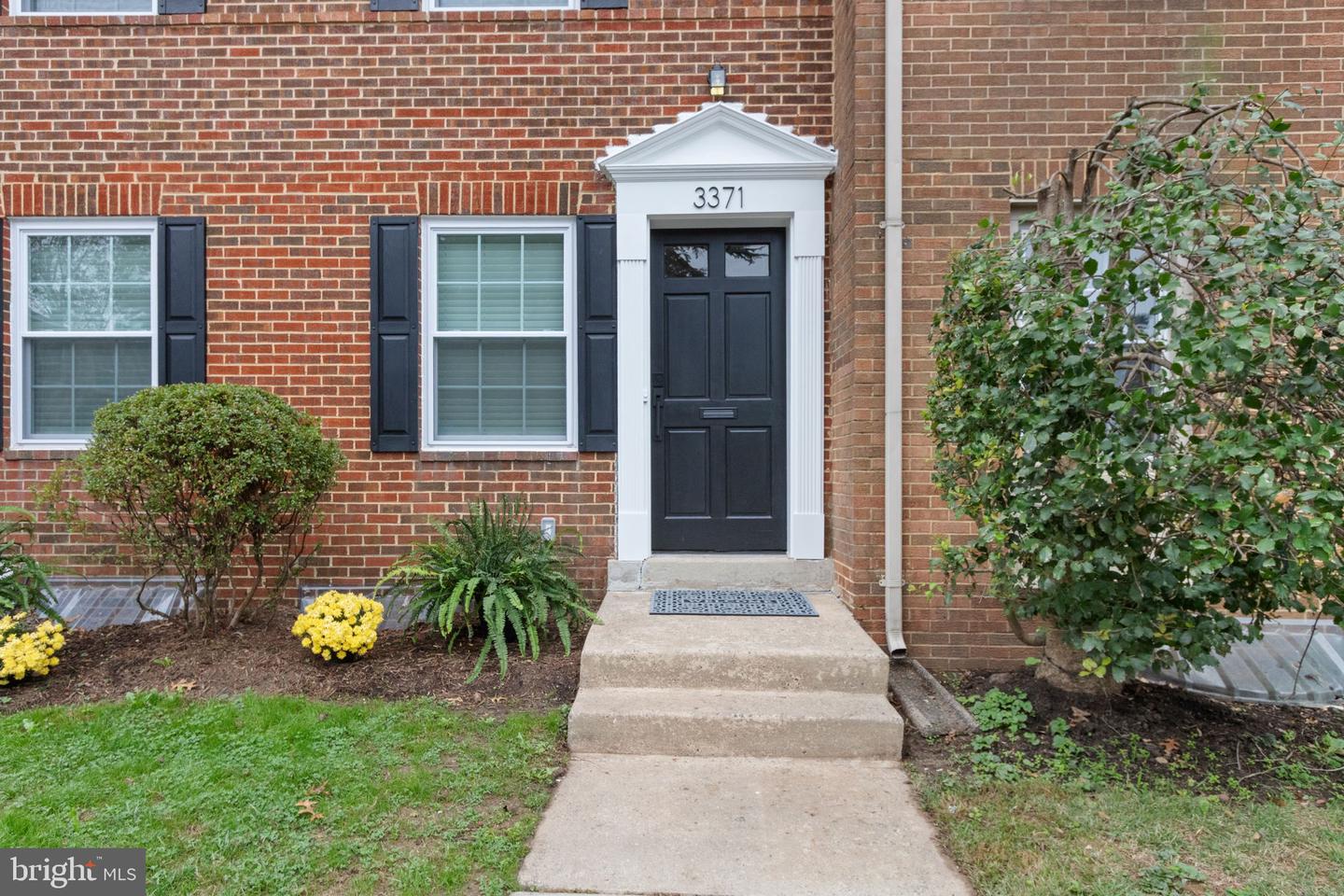 3371 BRECKENRIDGE CT, ANNANDALE, Virginia 22003, 4 Bedrooms Bedrooms, ,3 BathroomsBathrooms,Residential,For sale,3371 BRECKENRIDGE CT,VAFX2259576 MLS # VAFX2259576