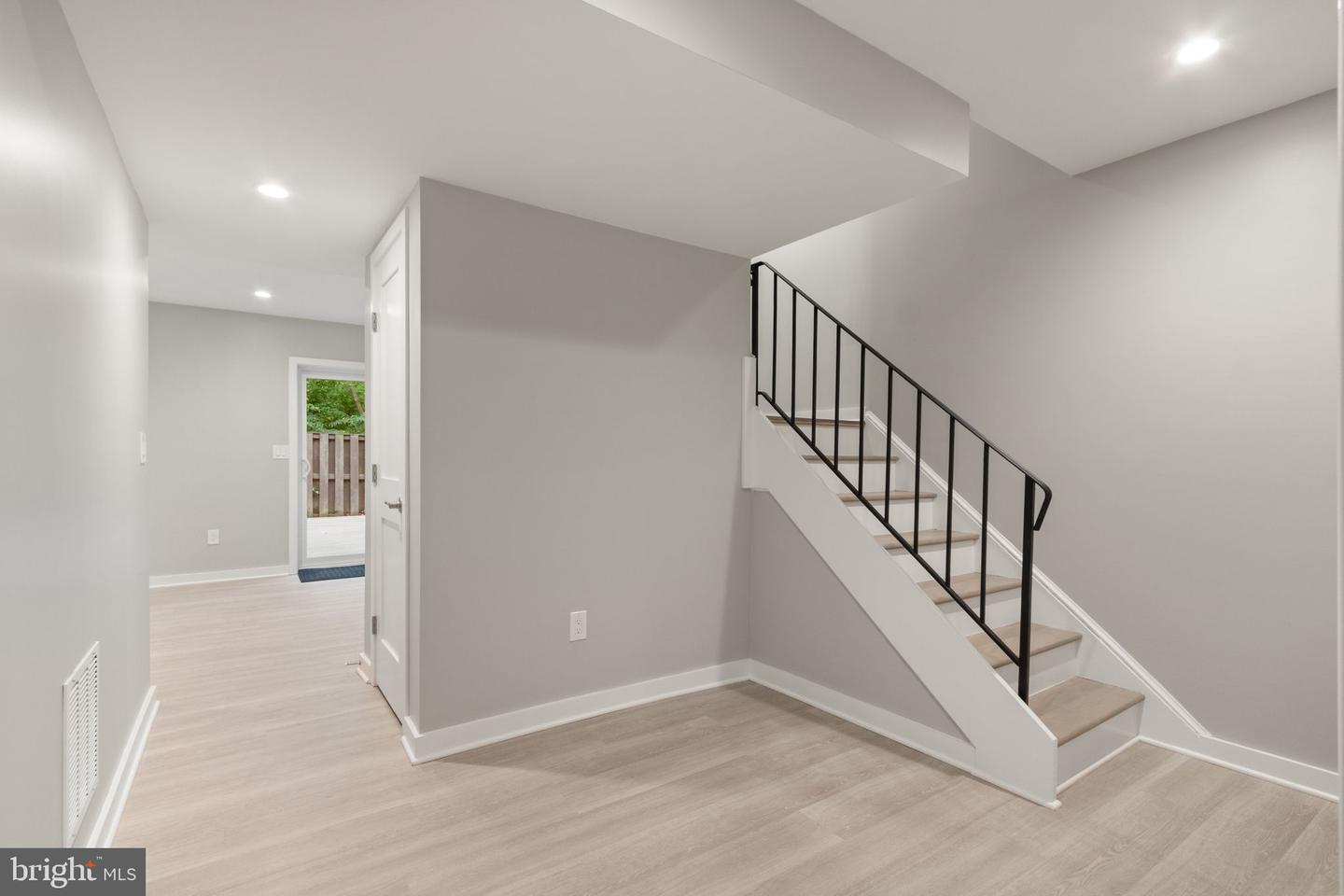 3371 BRECKENRIDGE CT, ANNANDALE, Virginia 22003, 4 Bedrooms Bedrooms, ,3 BathroomsBathrooms,Residential,For sale,3371 BRECKENRIDGE CT,VAFX2259576 MLS # VAFX2259576