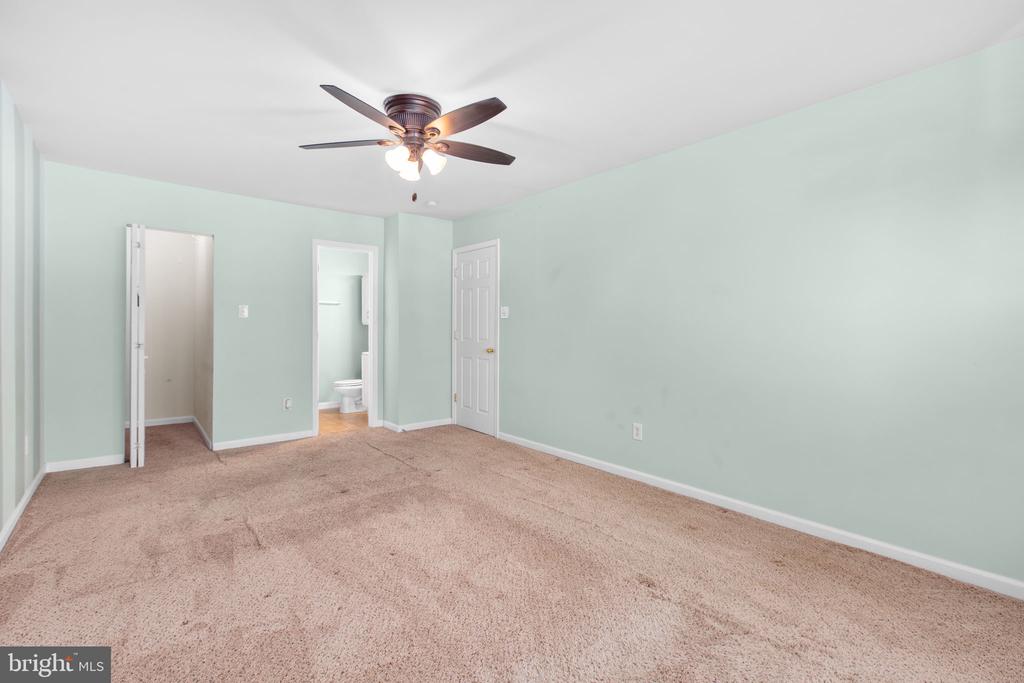 7009 LOMBARD LN, FREDERICKSBURG, Virginia 22407, 3 Bedrooms Bedrooms, ,2 BathroomsBathrooms,Residential,7009 LOMBARD LN,VASP2037268 MLS # VASP2037268 7009 LOMBARD LN, FREDERICKSBURG, Virginia 22407, 3 Bedrooms Bedrooms, ,2 BathroomsBathrooms,Residential,7009 LOMBARD LN,VASP2037268 MLS # VASP2037268