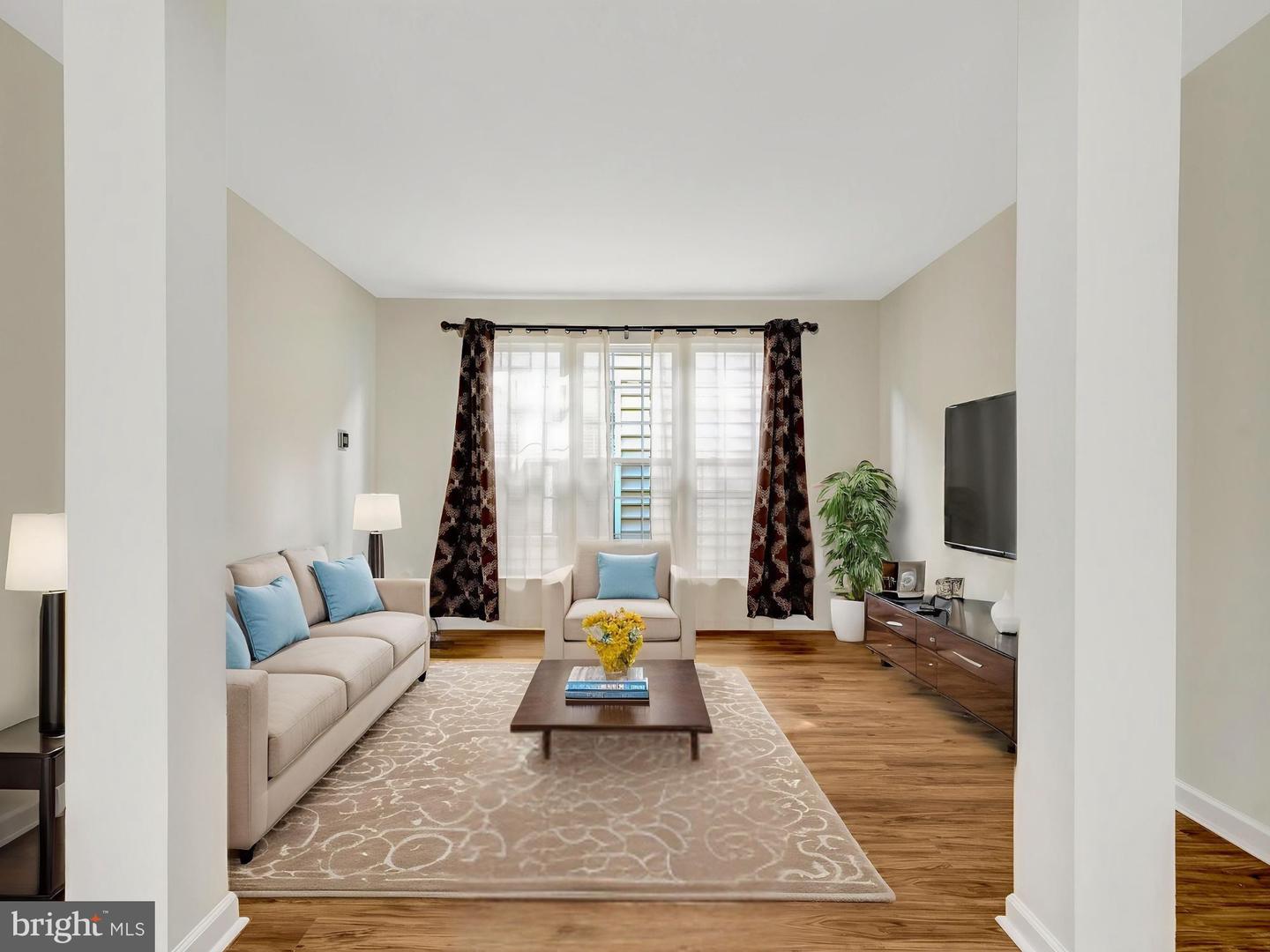 8339 MIDDLE RUDDINGS DR, LORTON, Virginia 22079, 4 Bedrooms Bedrooms, ,3 BathroomsBathrooms,Residential,For sale,8339 MIDDLE RUDDINGS DR,VAFX2261284 MLS # VAFX2261284