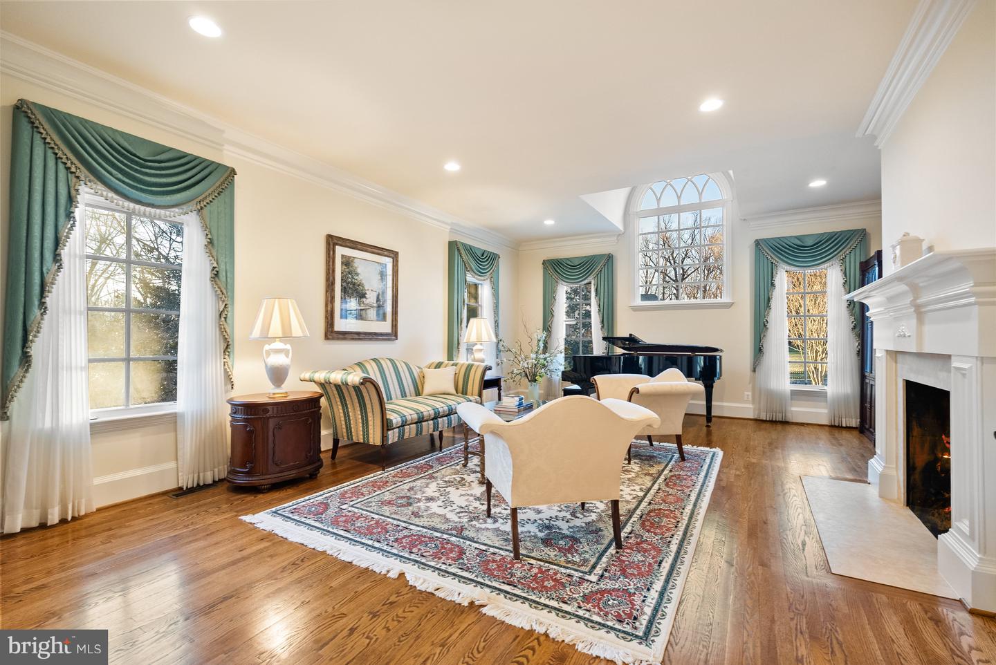 1221 MOTTROM DR, MCLEAN, Virginia 22101, 6 Bedrooms Bedrooms, ,7 BathroomsBathrooms,Residential,For sale,1221 MOTTROM DR,VAFX2264528 MLS # VAFX2264528 1221 MOTTROM DR, MCLEAN, Virginia 22101, 6 Bedrooms Bedrooms, ,7 BathroomsBathrooms,Residential,For sale,1221 MOTTROM DR,VAFX2264528 MLS # VAFX2264528