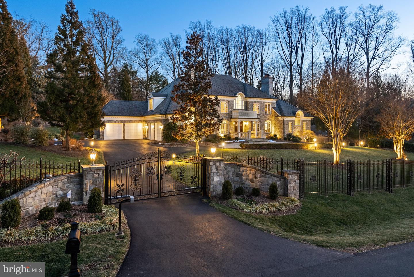 1221 MOTTROM DR, MCLEAN, Virginia 22101, 6 Bedrooms Bedrooms, ,7 BathroomsBathrooms,Residential,For sale,1221 MOTTROM DR,VAFX2264528 MLS # VAFX2264528 1221 MOTTROM DR, MCLEAN, Virginia 22101, 6 Bedrooms Bedrooms, ,7 BathroomsBathrooms,Residential,For sale,1221 MOTTROM DR,VAFX2264528 MLS # VAFX2264528