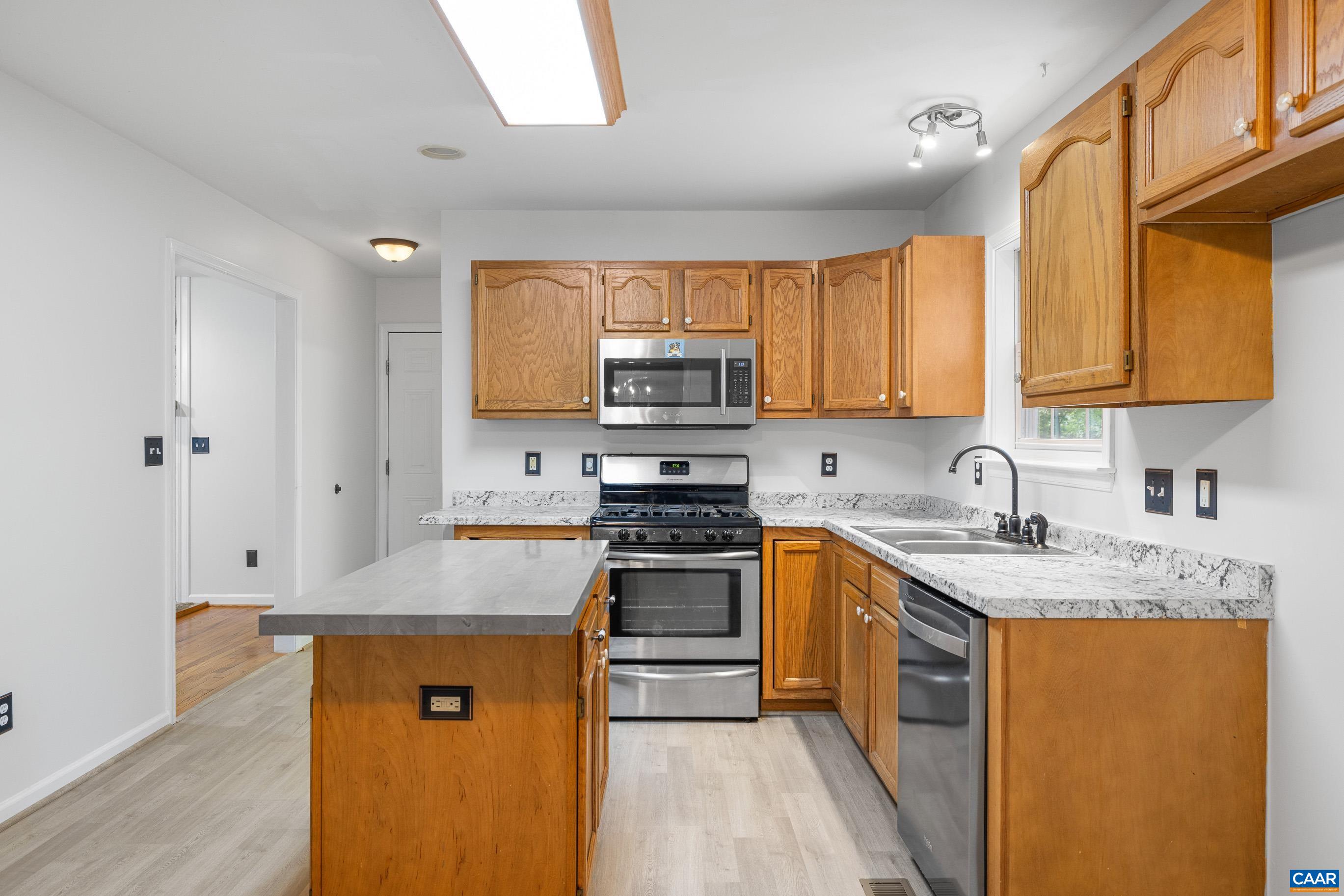 4 XEBEC RD, PALMYRA, Virginia 22963, 4 Bedrooms Bedrooms, ,2 BathroomsBathrooms,Residential,4 XEBEC RD,669267 MLS # 669267 4 XEBEC RD, PALMYRA, Virginia 22963, 4 Bedrooms Bedrooms, ,2 BathroomsBathrooms,Residential,4 XEBEC RD,669267 MLS # 669267