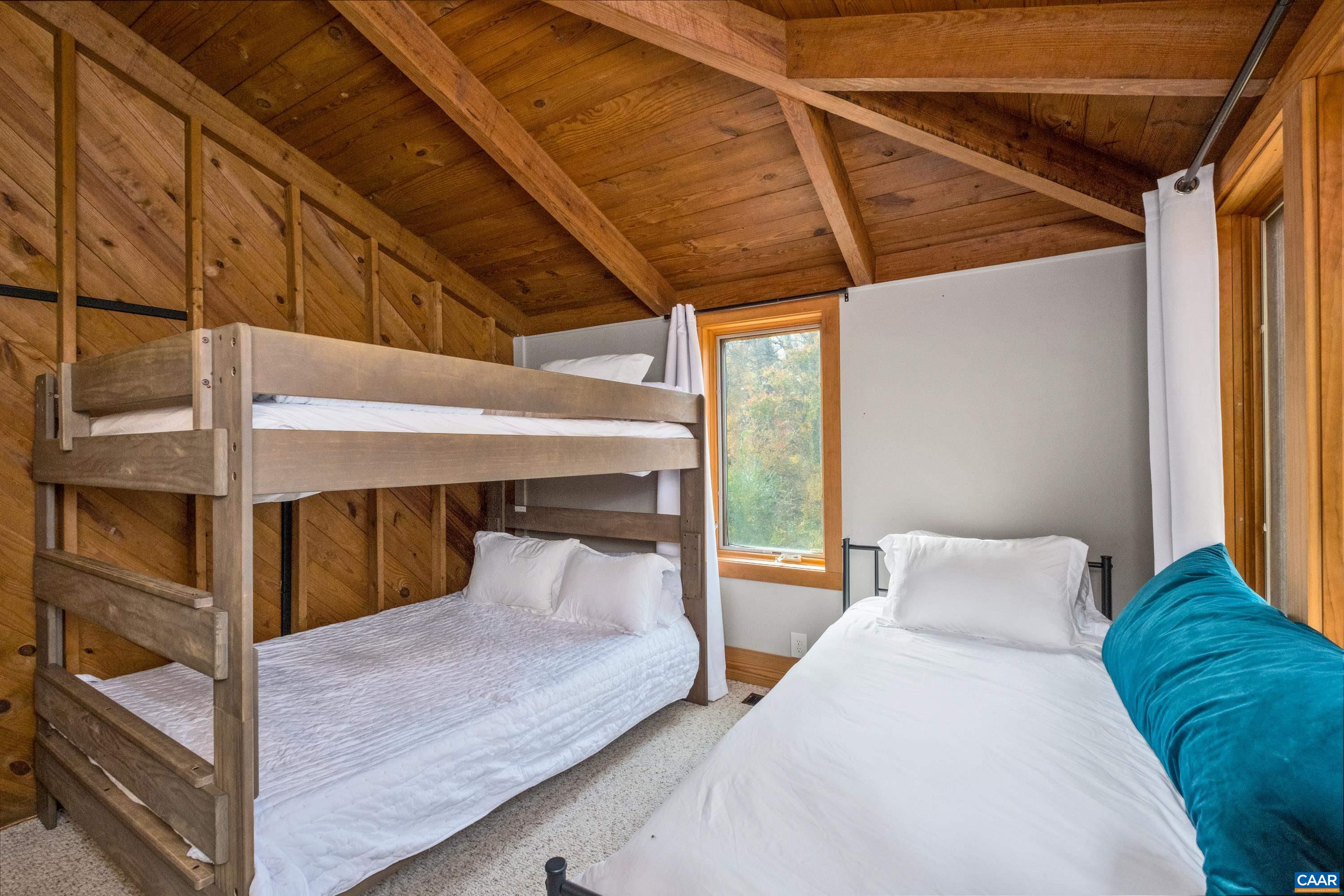 48 MEADOW LN, NELLYSFORD, Virginia 22958, 3 Bedrooms Bedrooms, ,2 BathroomsBathrooms,Residential,48 MEADOW LN,671023 MLS # 671023