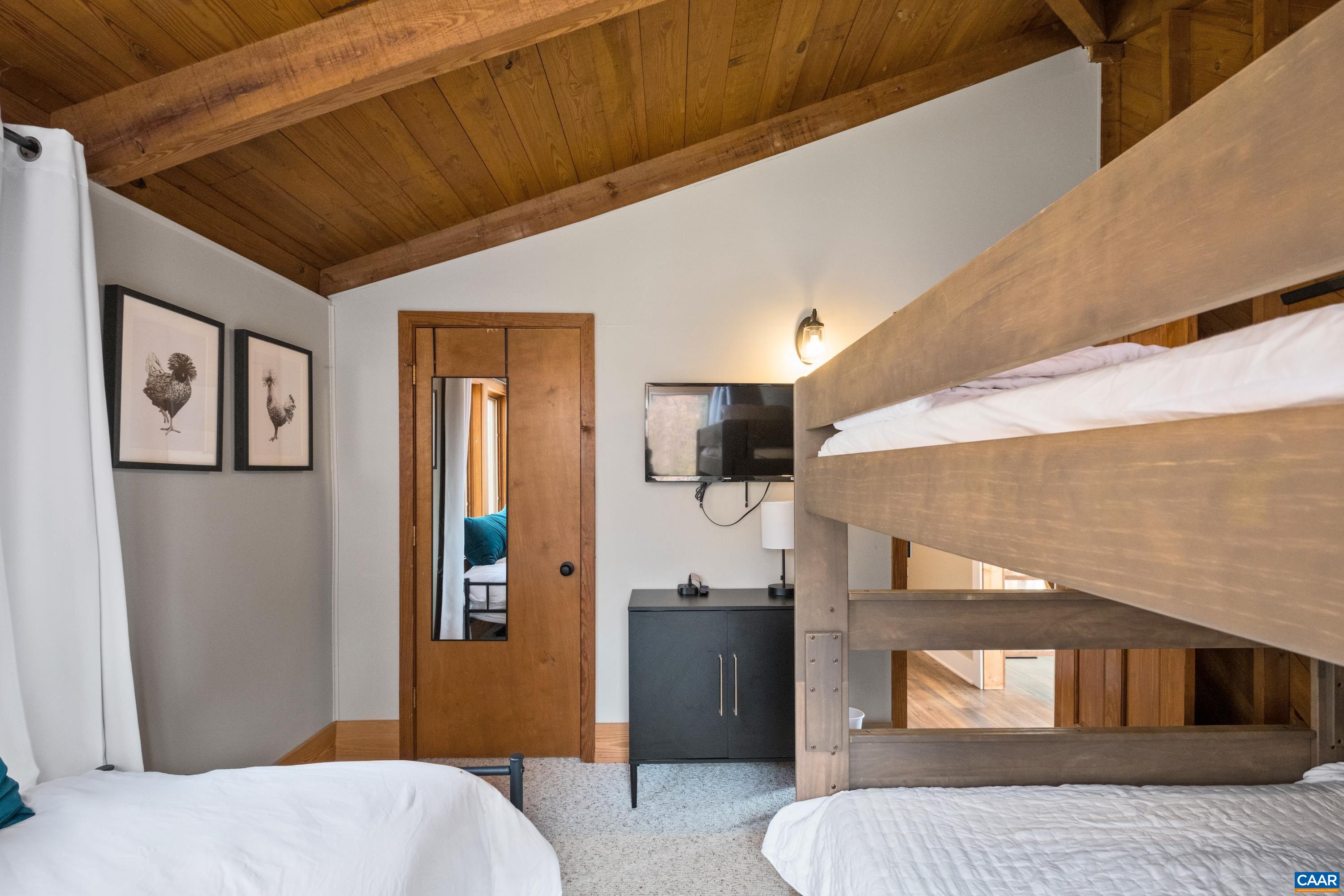 48 MEADOW LN, NELLYSFORD, Virginia 22958, 3 Bedrooms Bedrooms, ,2 BathroomsBathrooms,Residential,48 MEADOW LN,671023 MLS # 671023