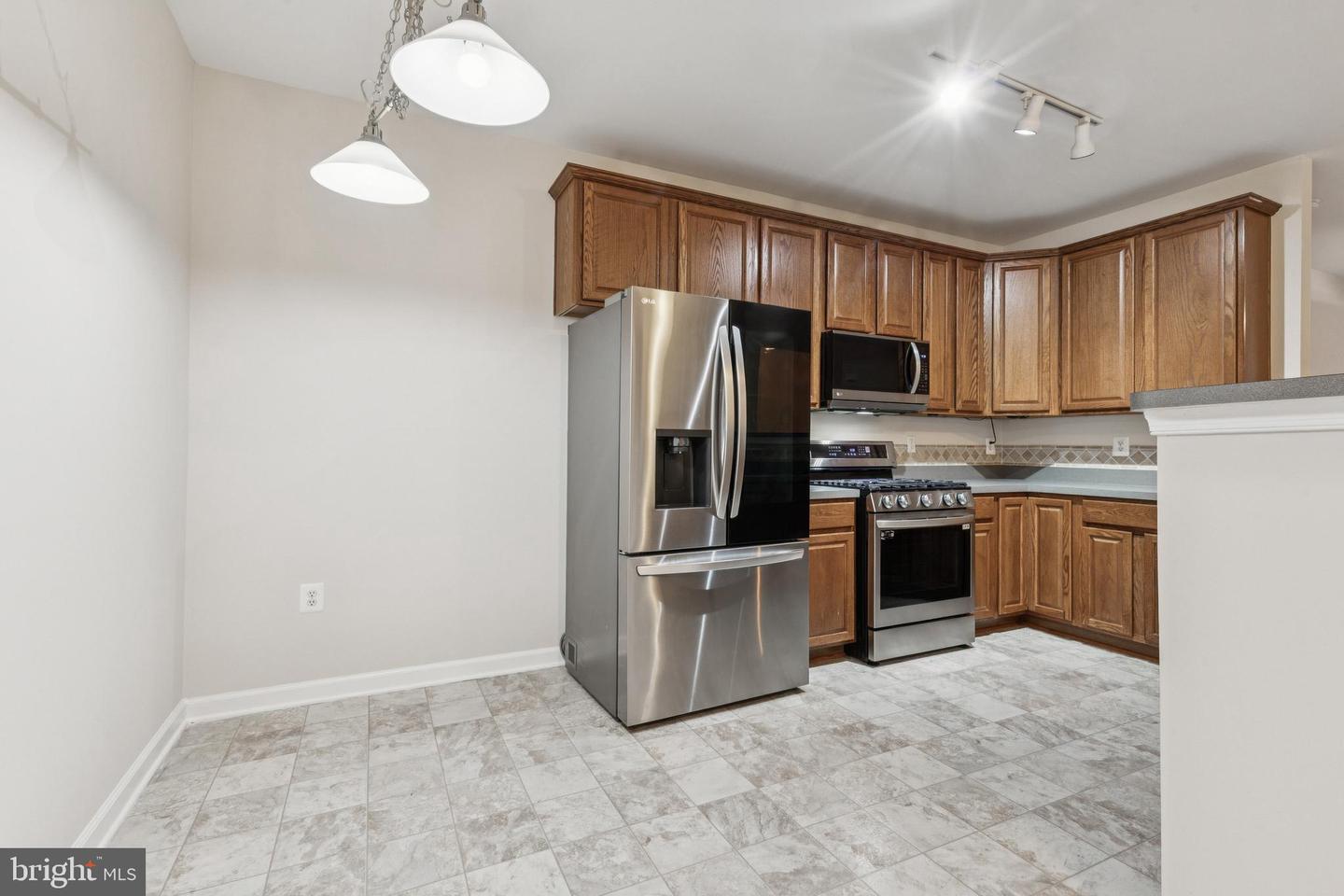 9710 HANDERSON PL #UNIT 302, MANASSAS PARK, Virginia 20111, 2 Bedrooms Bedrooms, ,2 BathroomsBathrooms,Residential,For sale,9710 HANDERSON PL #UNIT 302,VAMP2003328 MLS # VAMP2003328