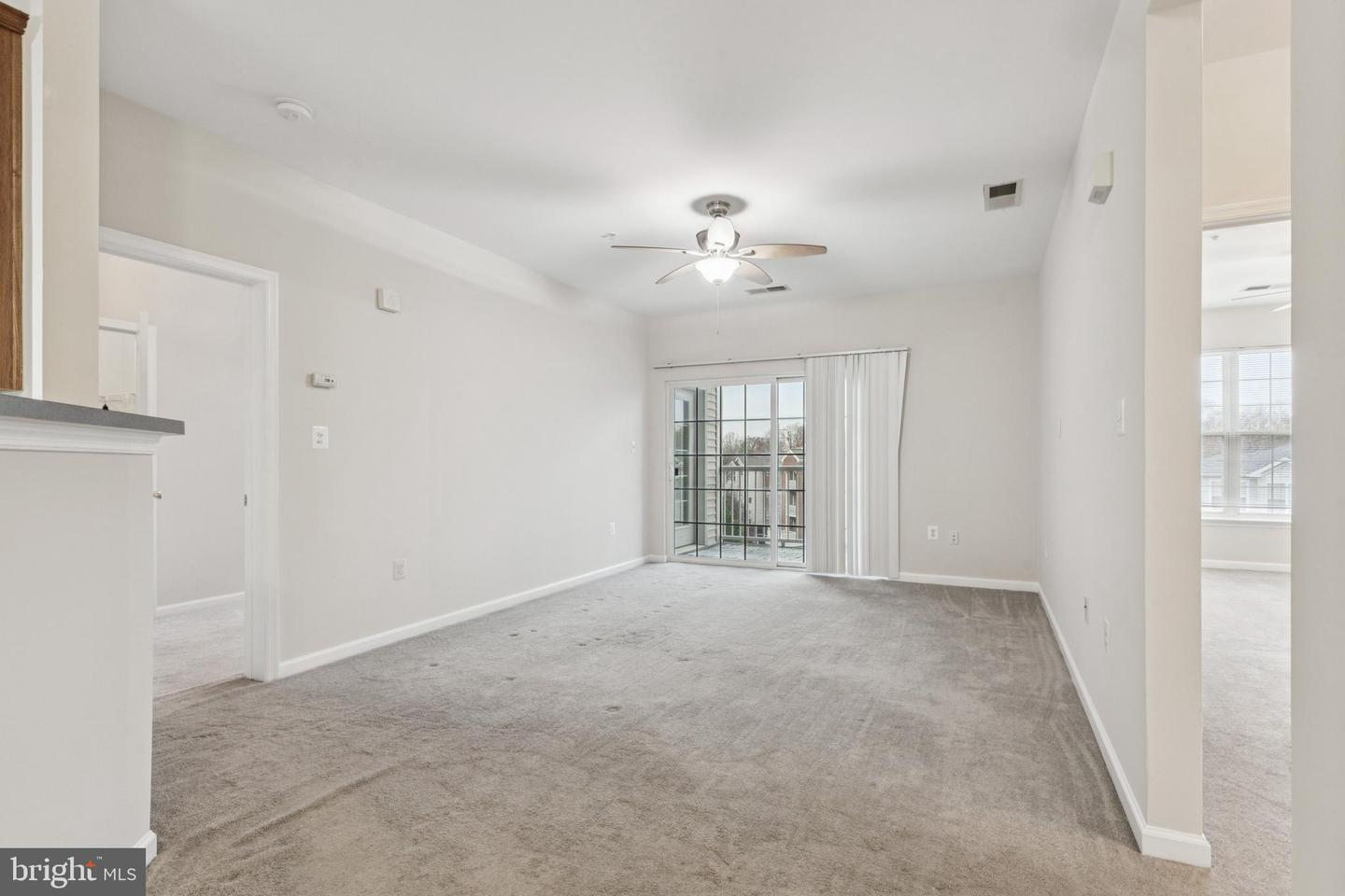 9710 HANDERSON PL #UNIT 302, MANASSAS PARK, Virginia 20111, 2 Bedrooms Bedrooms, ,2 BathroomsBathrooms,Residential,For sale,9710 HANDERSON PL #UNIT 302,VAMP2003328 MLS # VAMP2003328