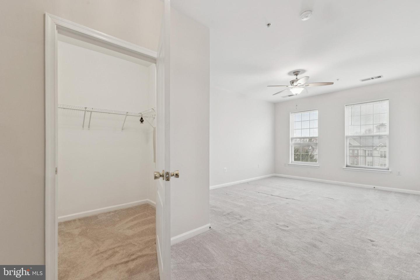 9710 HANDERSON PL #UNIT 302, MANASSAS PARK, Virginia 20111, 2 Bedrooms Bedrooms, ,2 BathroomsBathrooms,Residential,For sale,9710 HANDERSON PL #UNIT 302,VAMP2003328 MLS # VAMP2003328