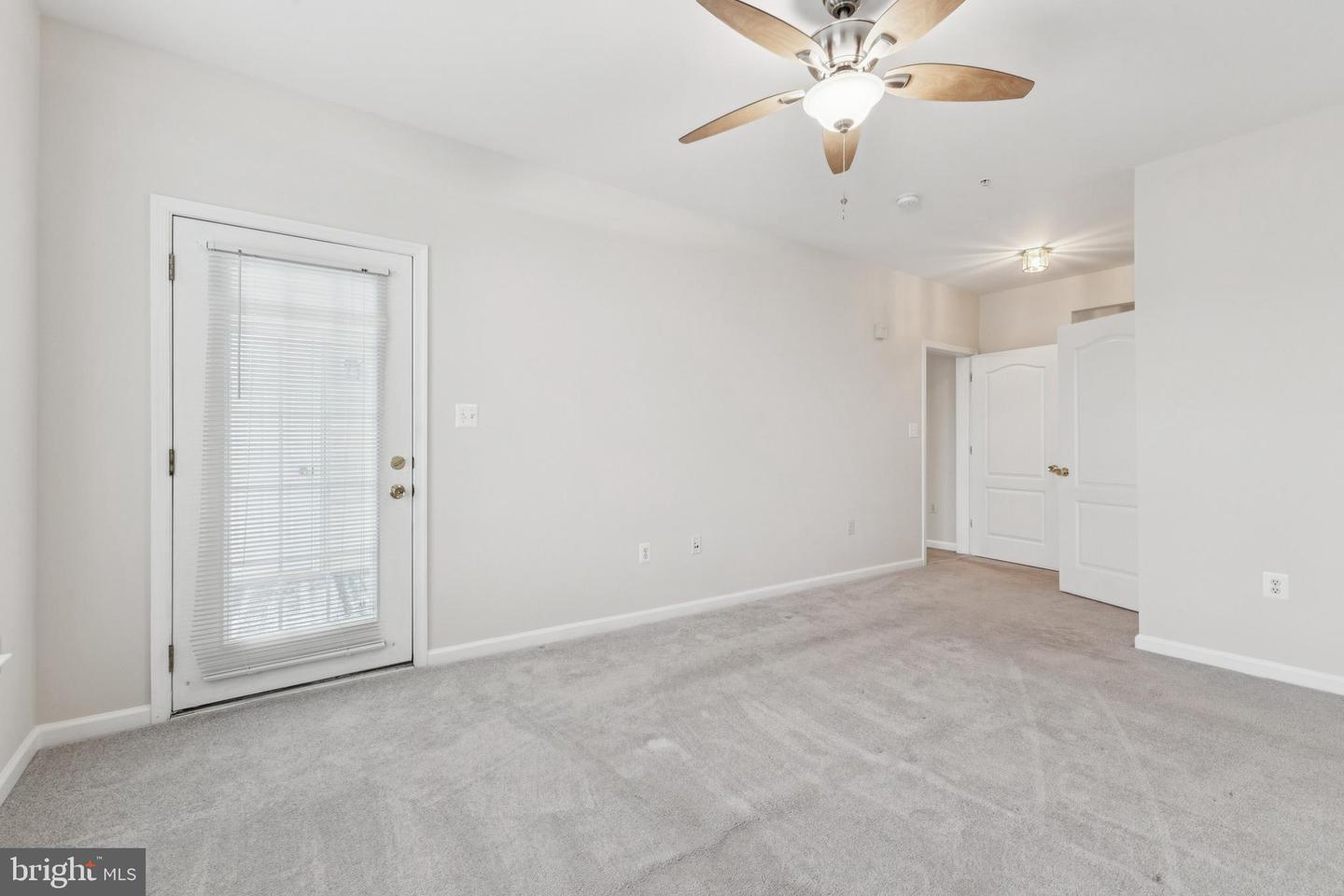 9710 HANDERSON PL #UNIT 302, MANASSAS PARK, Virginia 20111, 2 Bedrooms Bedrooms, ,2 BathroomsBathrooms,Residential,For sale,9710 HANDERSON PL #UNIT 302,VAMP2003328 MLS # VAMP2003328