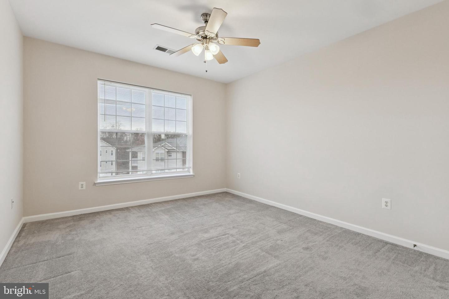 9710 HANDERSON PL #UNIT 302, MANASSAS PARK, Virginia 20111, 2 Bedrooms Bedrooms, ,2 BathroomsBathrooms,Residential,For sale,9710 HANDERSON PL #UNIT 302,VAMP2003328 MLS # VAMP2003328