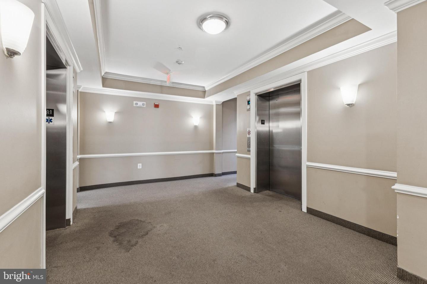 9710 HANDERSON PL #UNIT 302, MANASSAS PARK, Virginia 20111, 2 Bedrooms Bedrooms, ,2 BathroomsBathrooms,Residential,For sale,9710 HANDERSON PL #UNIT 302,VAMP2003328 MLS # VAMP2003328