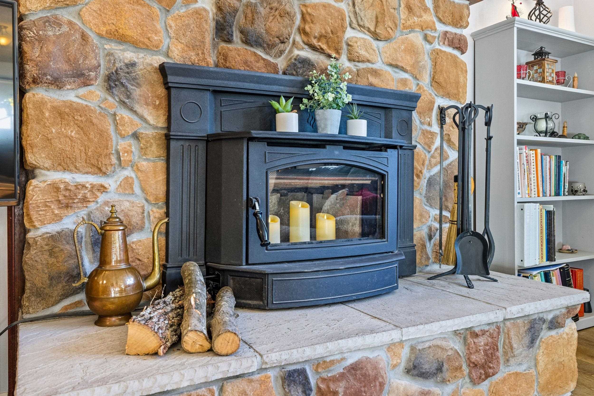 480 MONT VIEW LN, LURAY, Virginia 22835, 3 Bedrooms Bedrooms, ,2 BathroomsBathrooms,Residential,480 MONT VIEW LN,670964 MLS # 670964