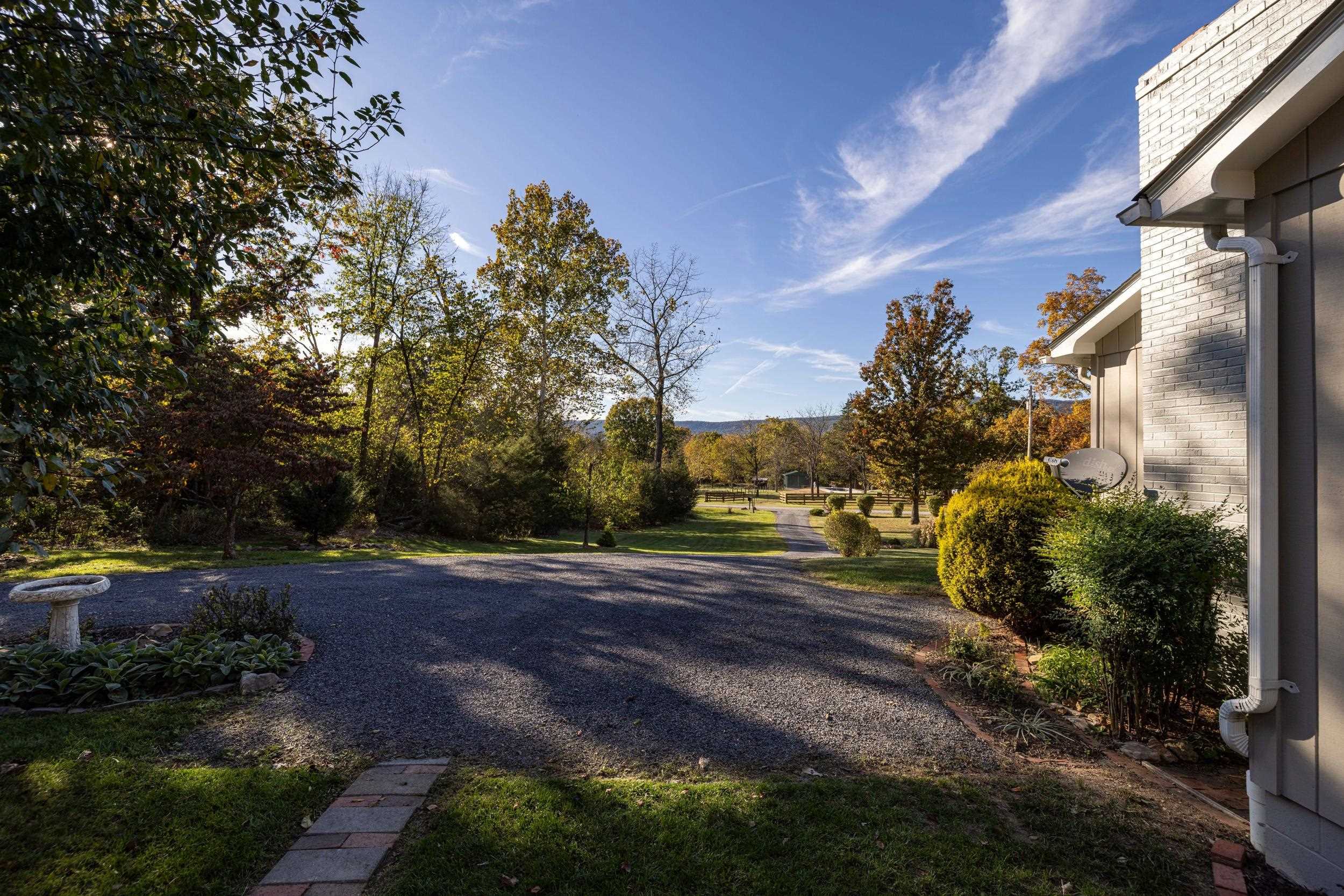 480 MONT VIEW LN, LURAY, Virginia 22835, 3 Bedrooms Bedrooms, ,2 BathroomsBathrooms,Residential,480 MONT VIEW LN,670964 MLS # 670964