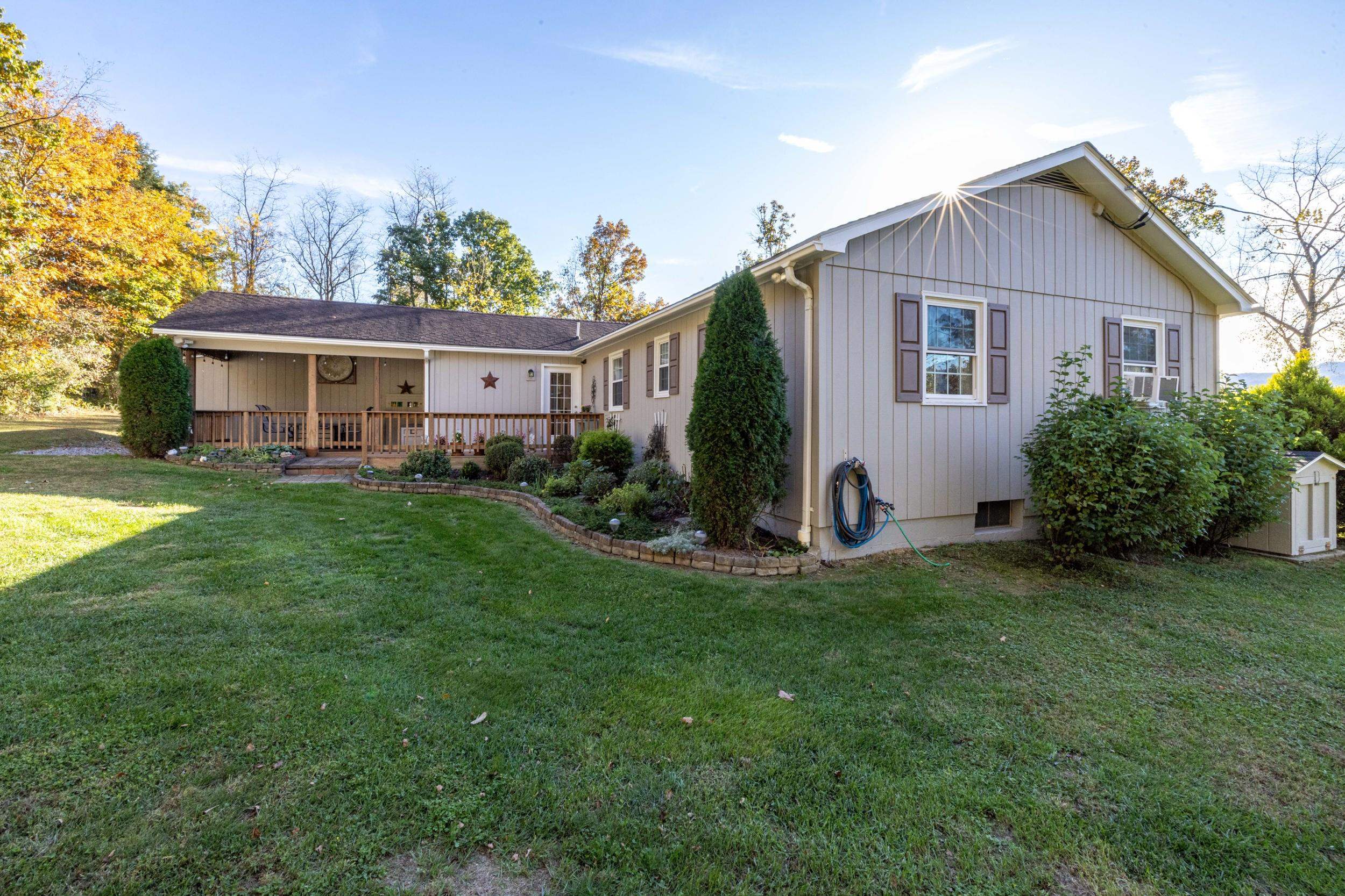 480 MONT VIEW LN, LURAY, Virginia 22835, 3 Bedrooms Bedrooms, ,2 BathroomsBathrooms,Residential,480 MONT VIEW LN,670964 MLS # 670964