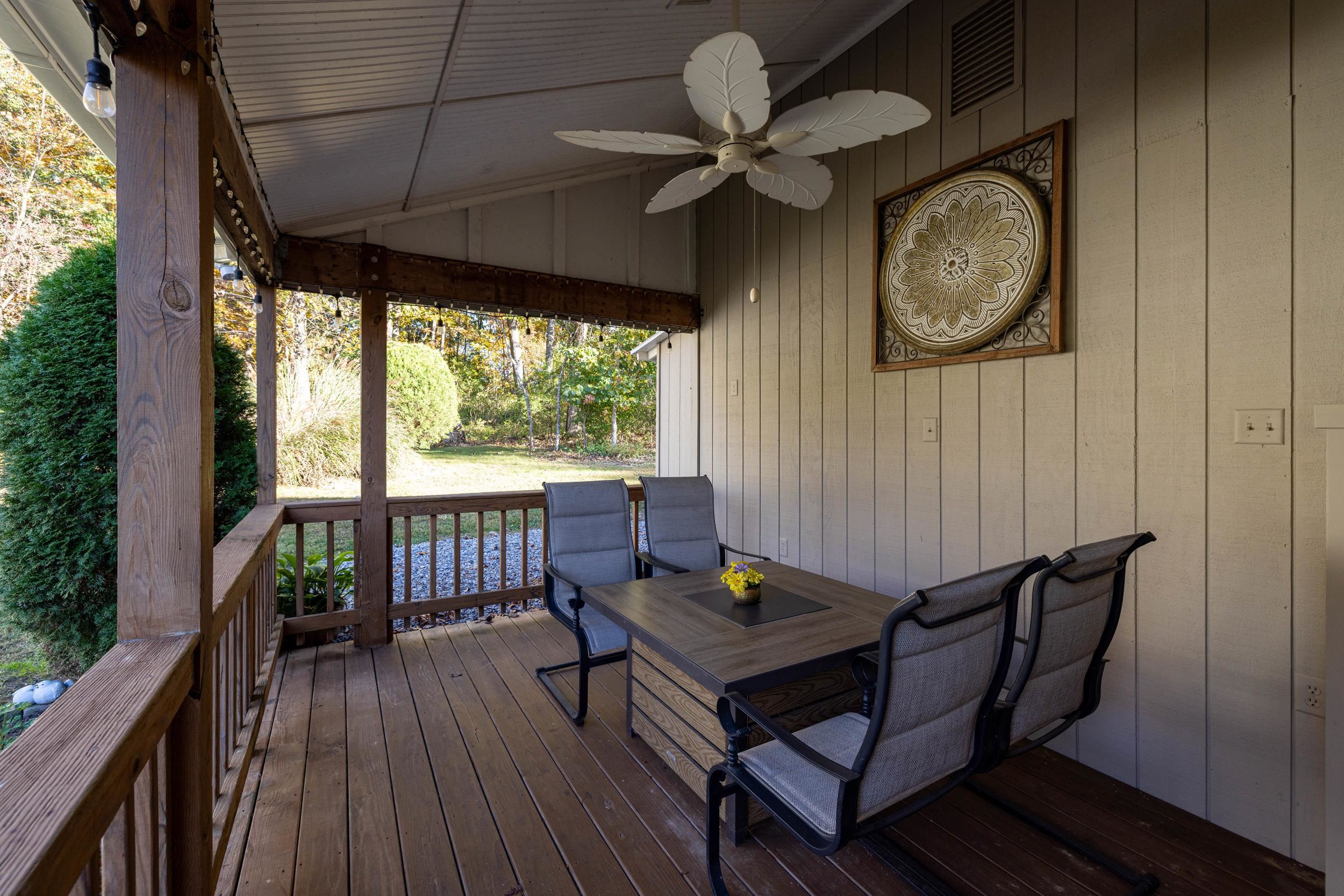 480 MONT VIEW LN, LURAY, Virginia 22835, 3 Bedrooms Bedrooms, ,2 BathroomsBathrooms,Residential,480 MONT VIEW LN,670964 MLS # 670964